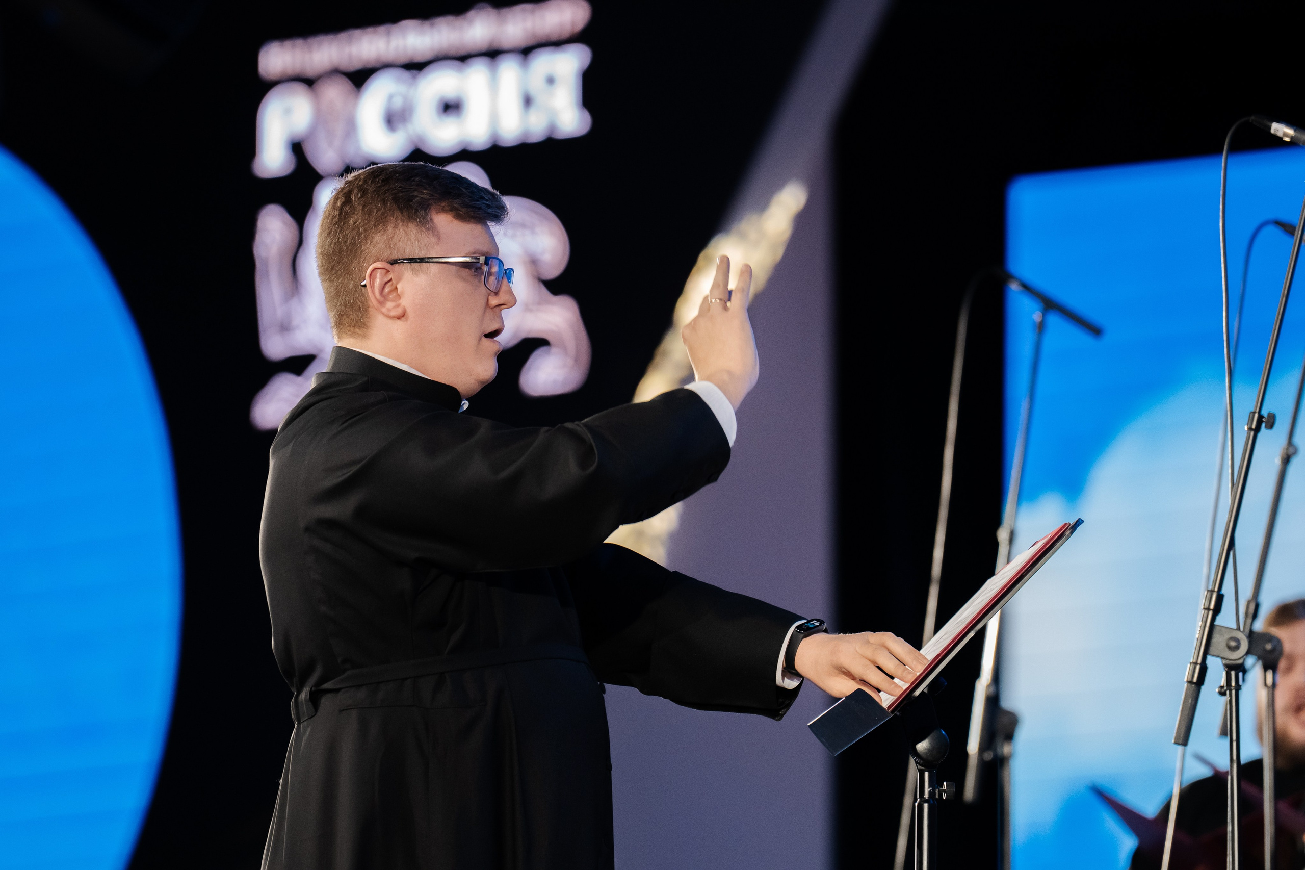 MMMF. Фотограф Дмитрий Алехин. Репортажная съемка мероприятий в Москве