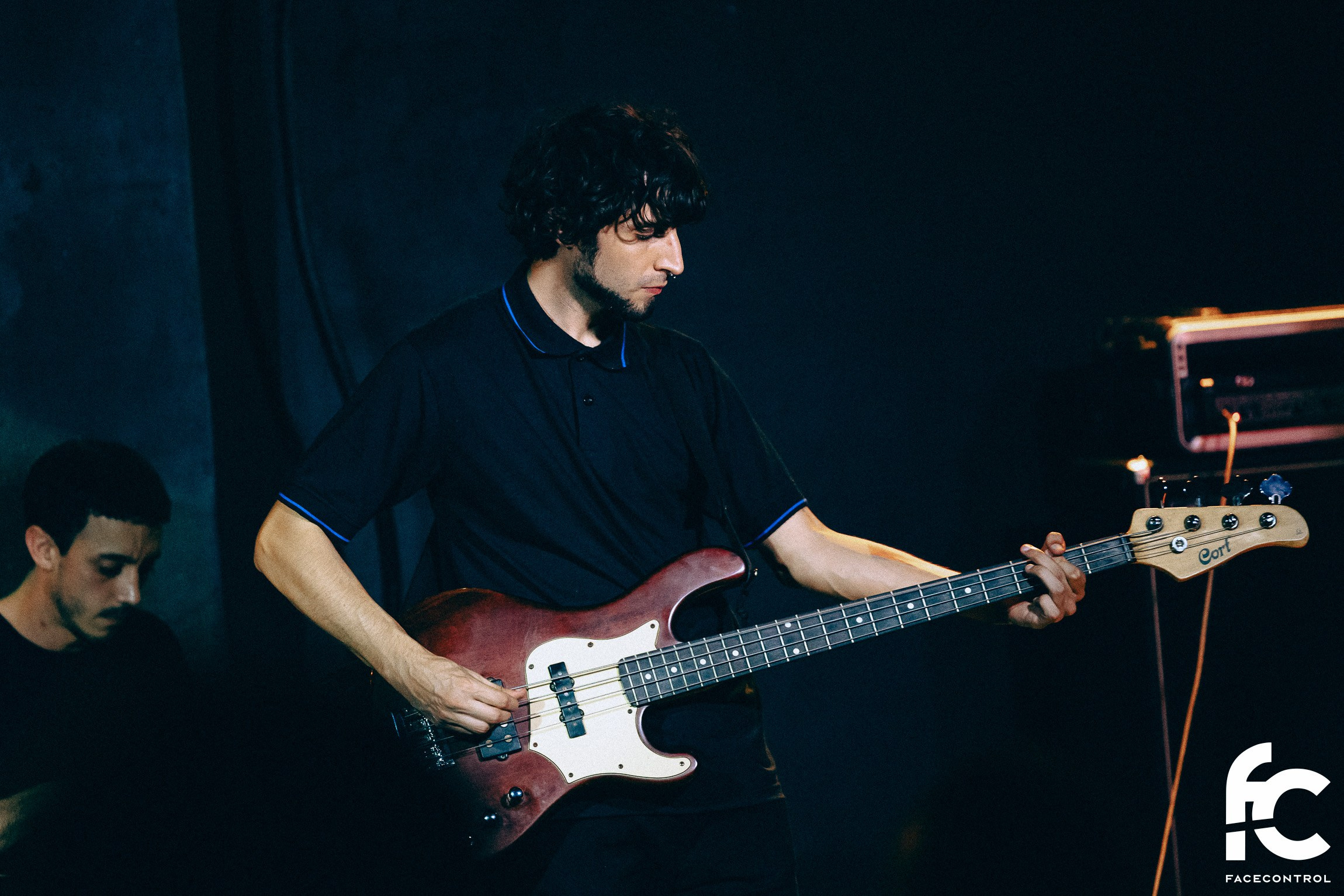 Sextape of Lovers & Granma. Face Control: Crónica social, anuncios de eventos y reportajes fotográficos