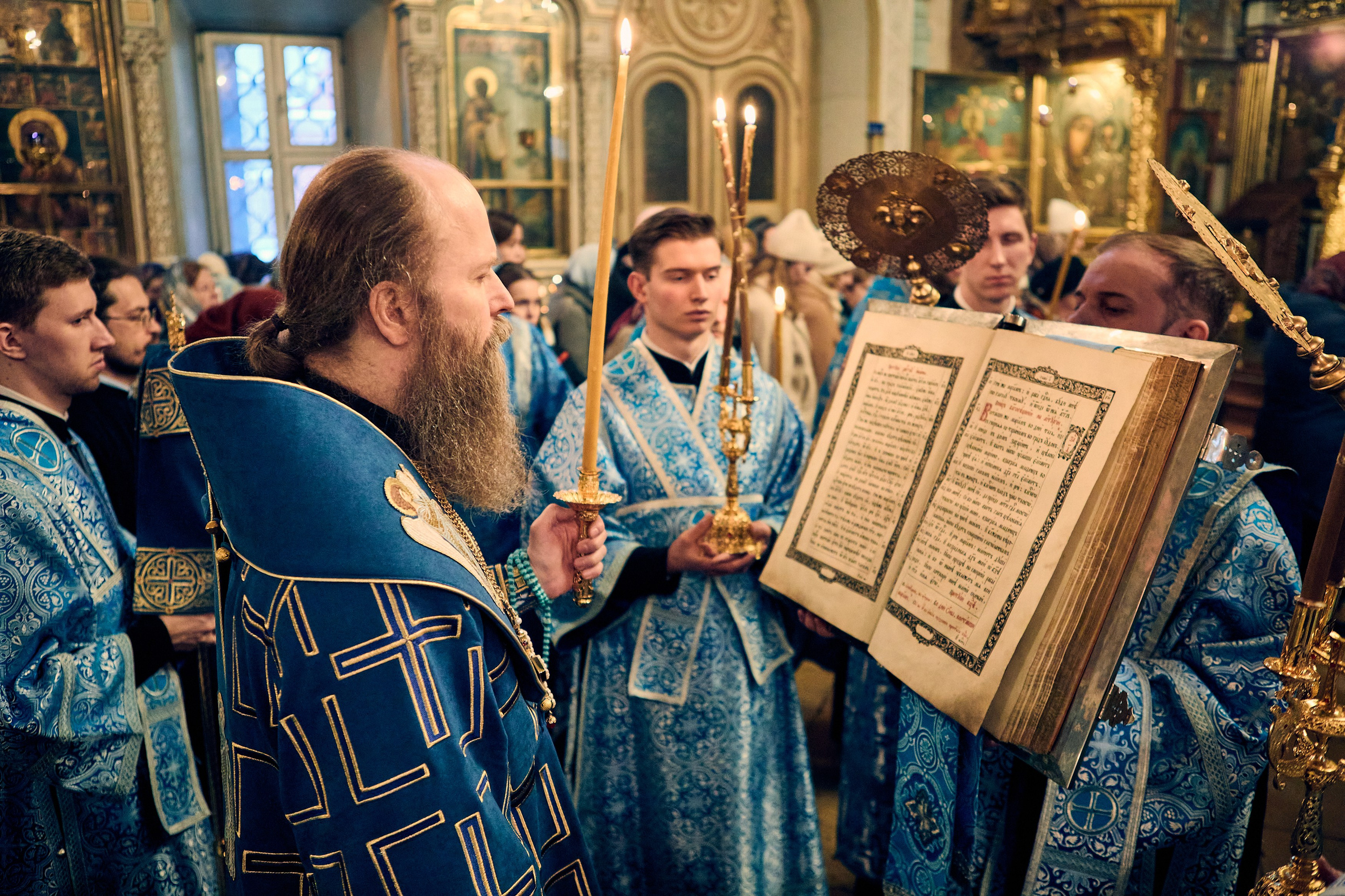 Всенощная на Благовещение Пресвятой Богородицы. DMITRY MOISEENKO — фотограф, художник, топ-стилист