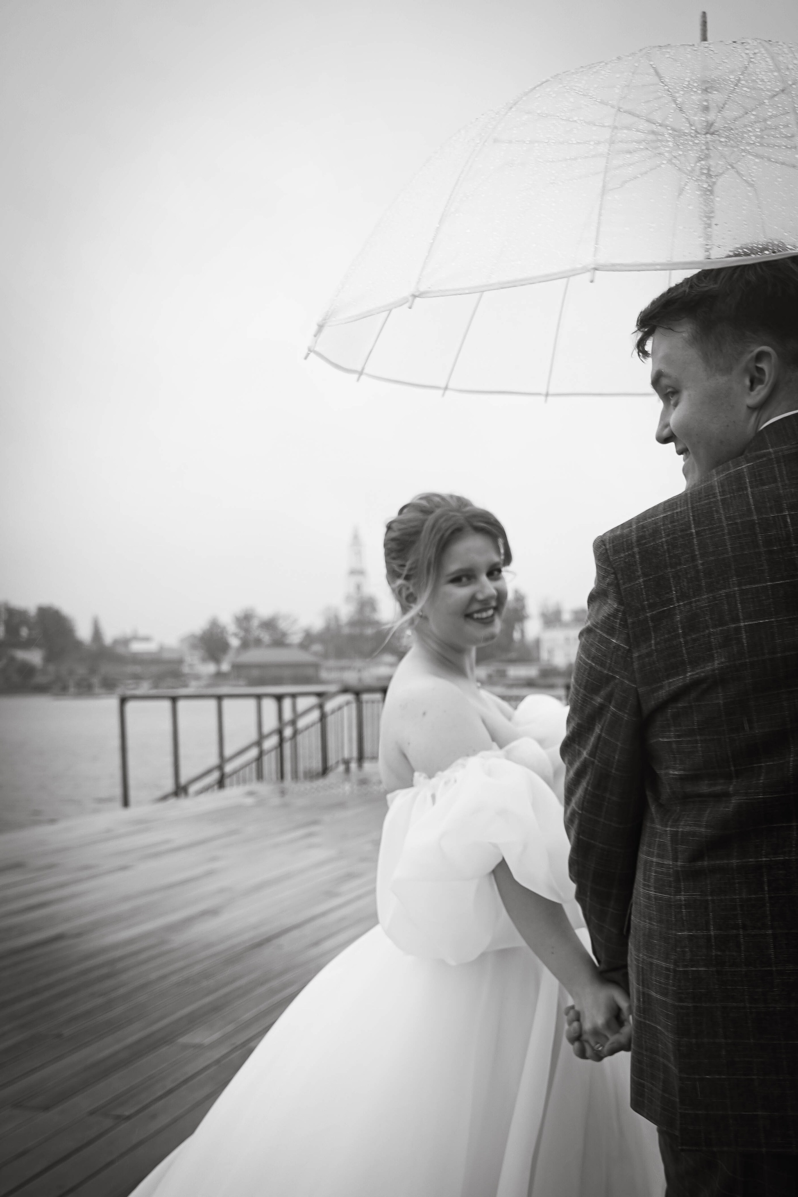 Свадьба в дождь