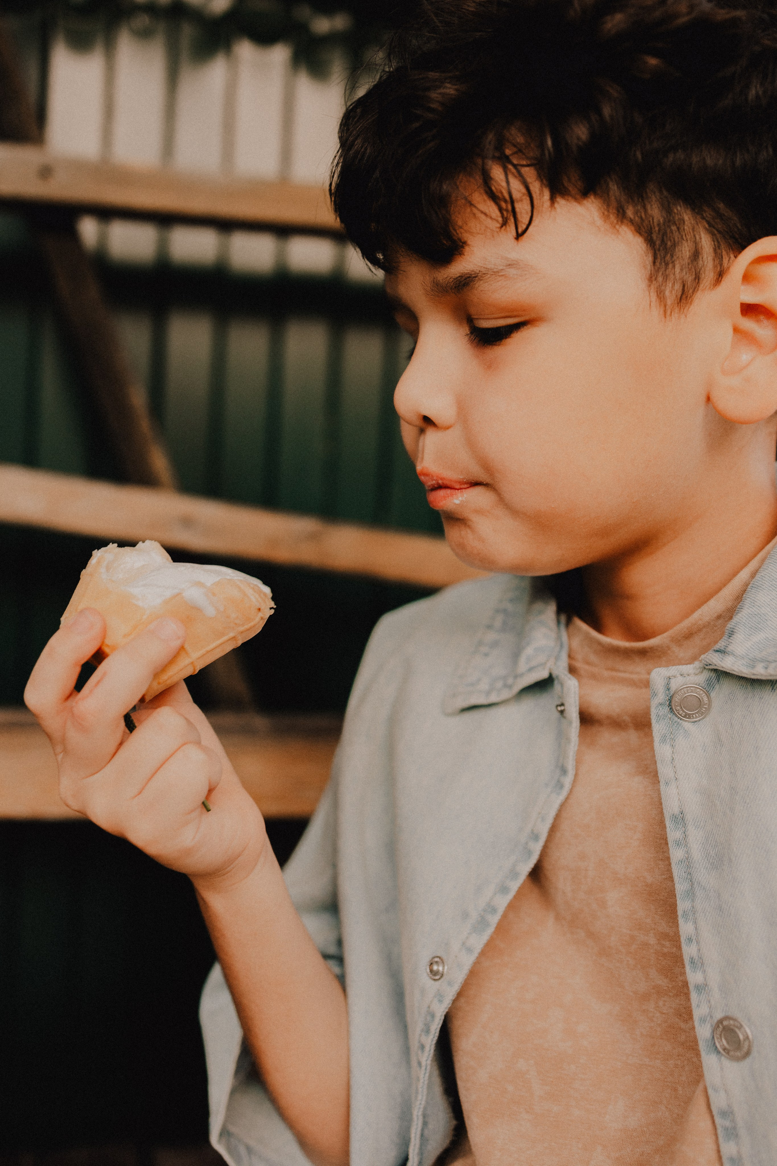 На лужайке. Семейный фотограф Москва