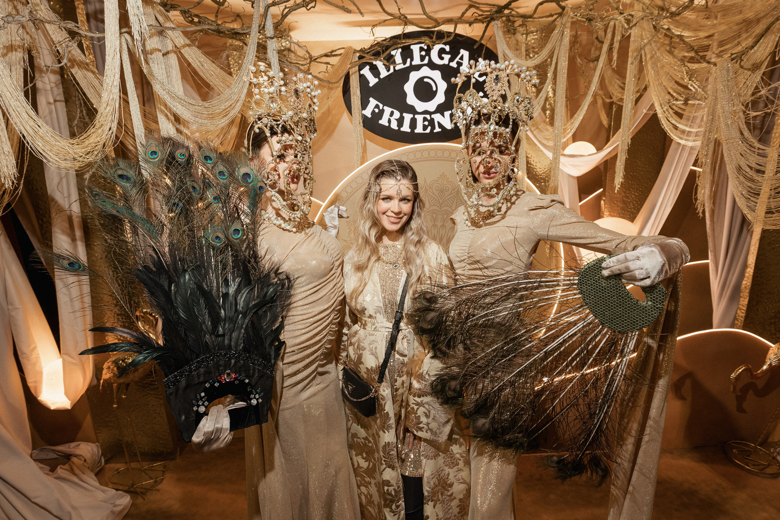 ILLEGAL FRIENDS — MIRAGE [PART I]. СВОИ. ФОТООТЧЕТЫ-СОБЫТИЯ-МЕСТА