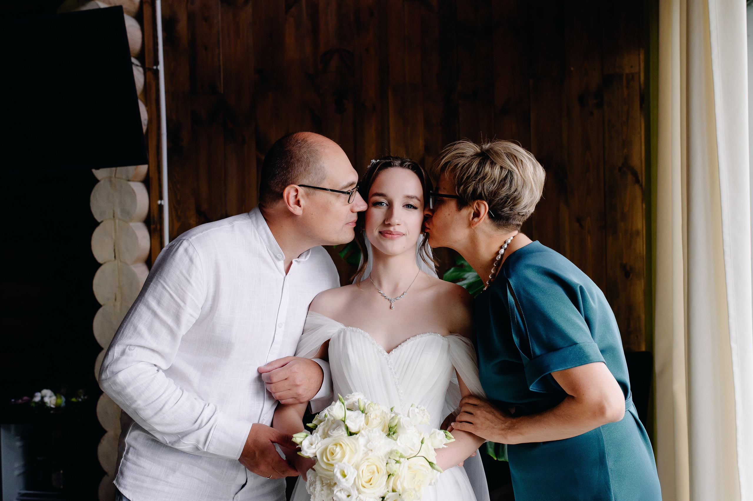 Надежда и Алексей — свадьба в Теремъ resort. Свадебный фотограф Караганда