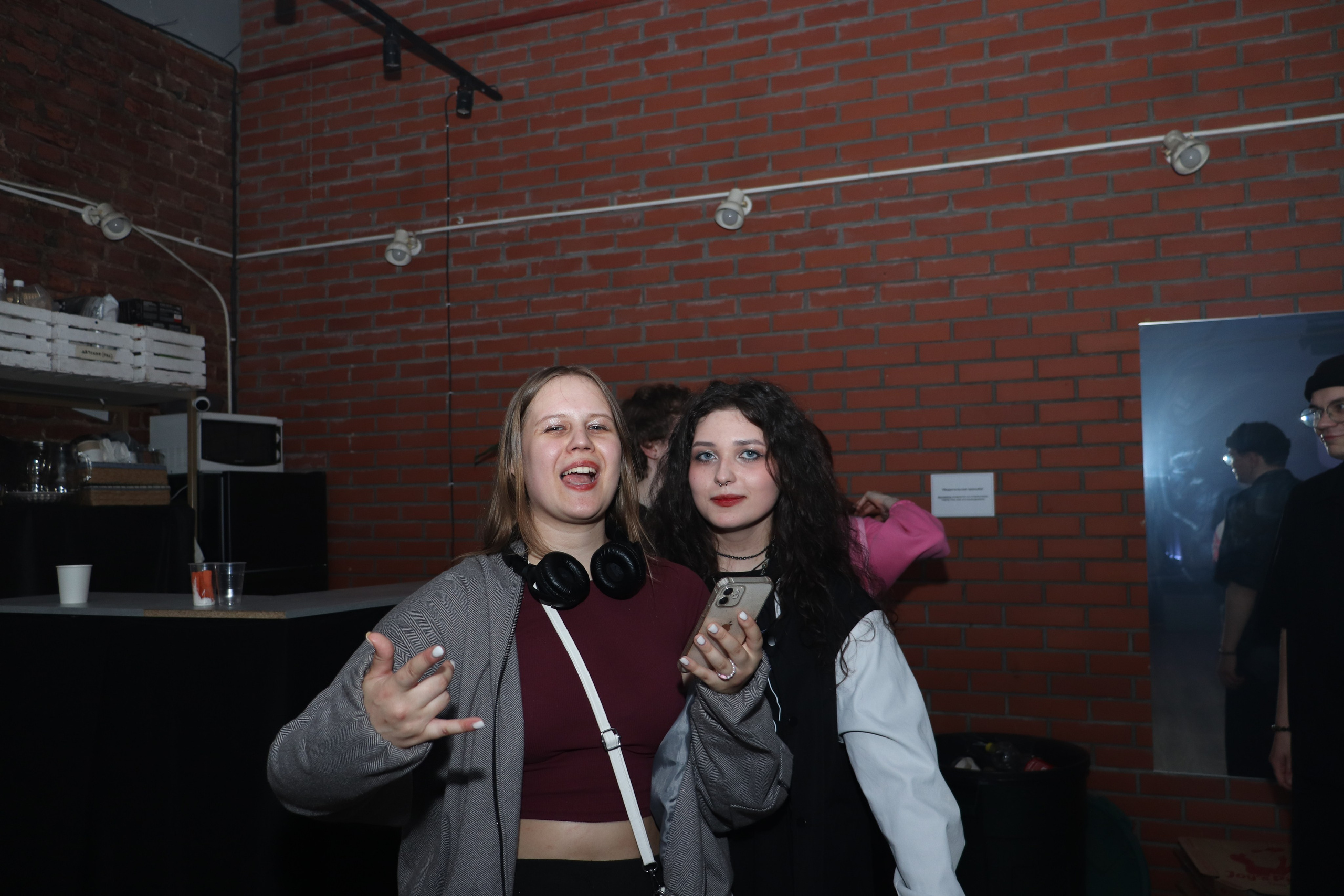 Дискотека 90х молодёжного «клуба 52». Ивентный фотограф в Санкт-Петербурге Олег Комков