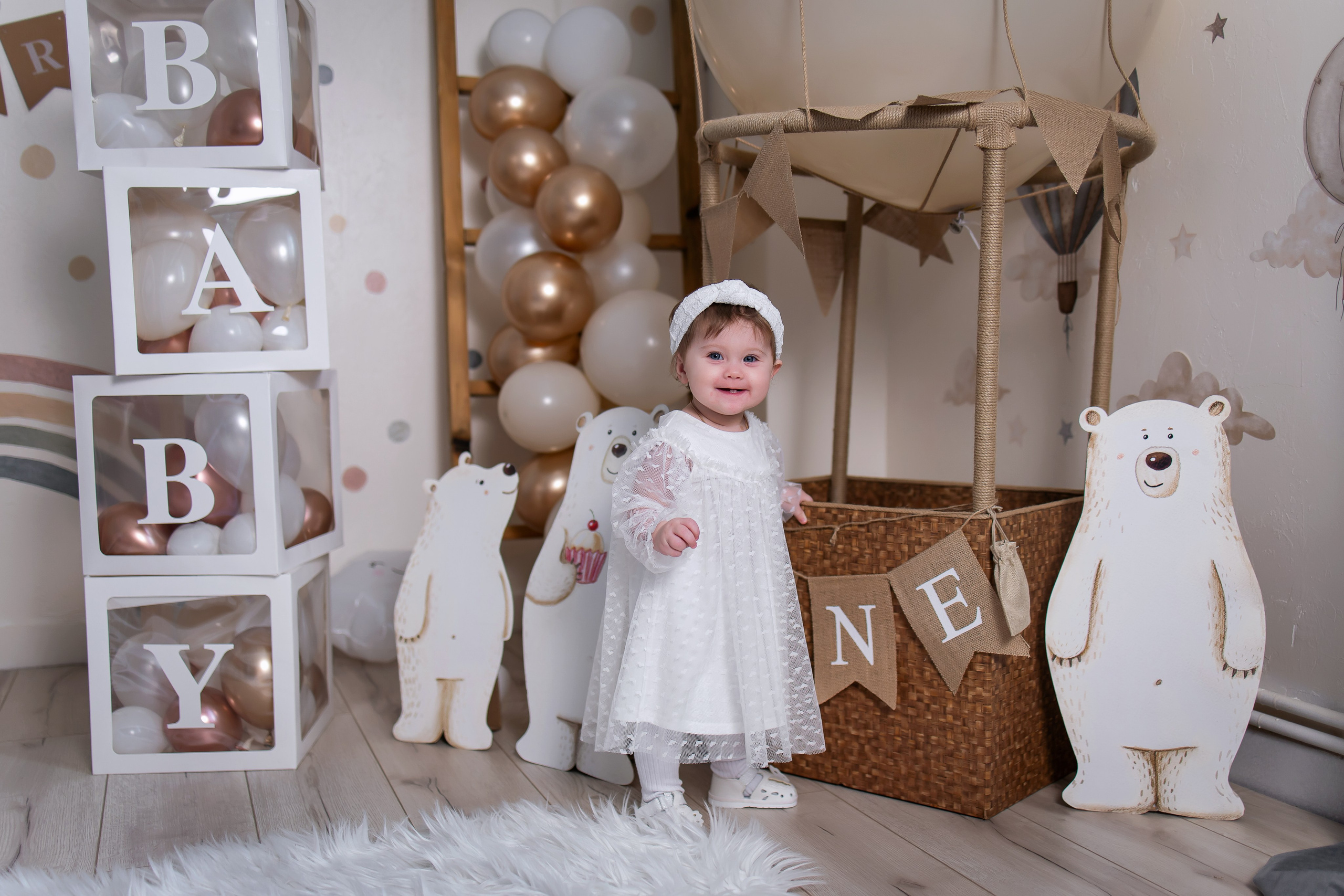 Ваши фотографии. Интерьерная фотостудия Background в Омске