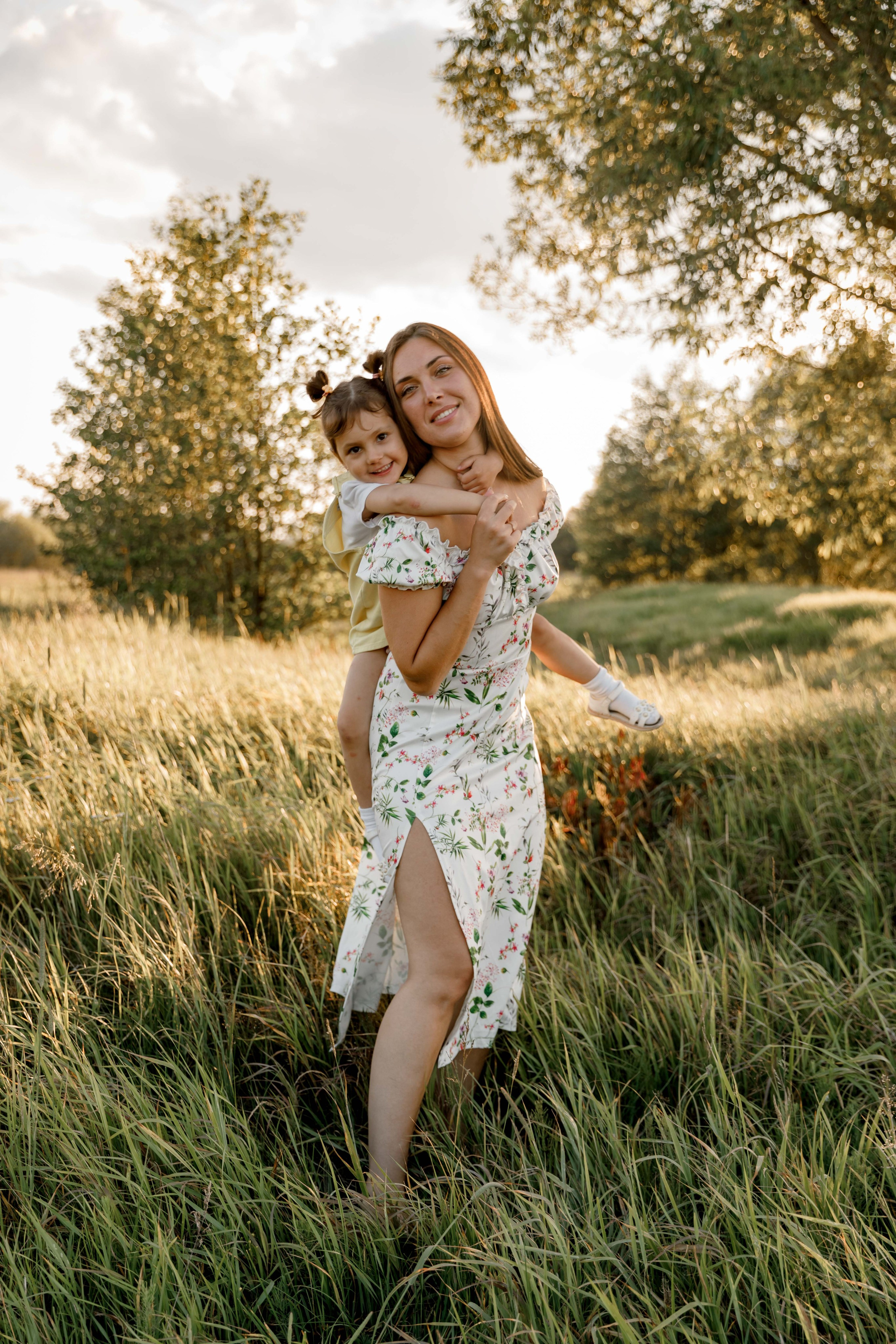 Ира с дочкой. Свадебный фотограф Евгения Девиченская