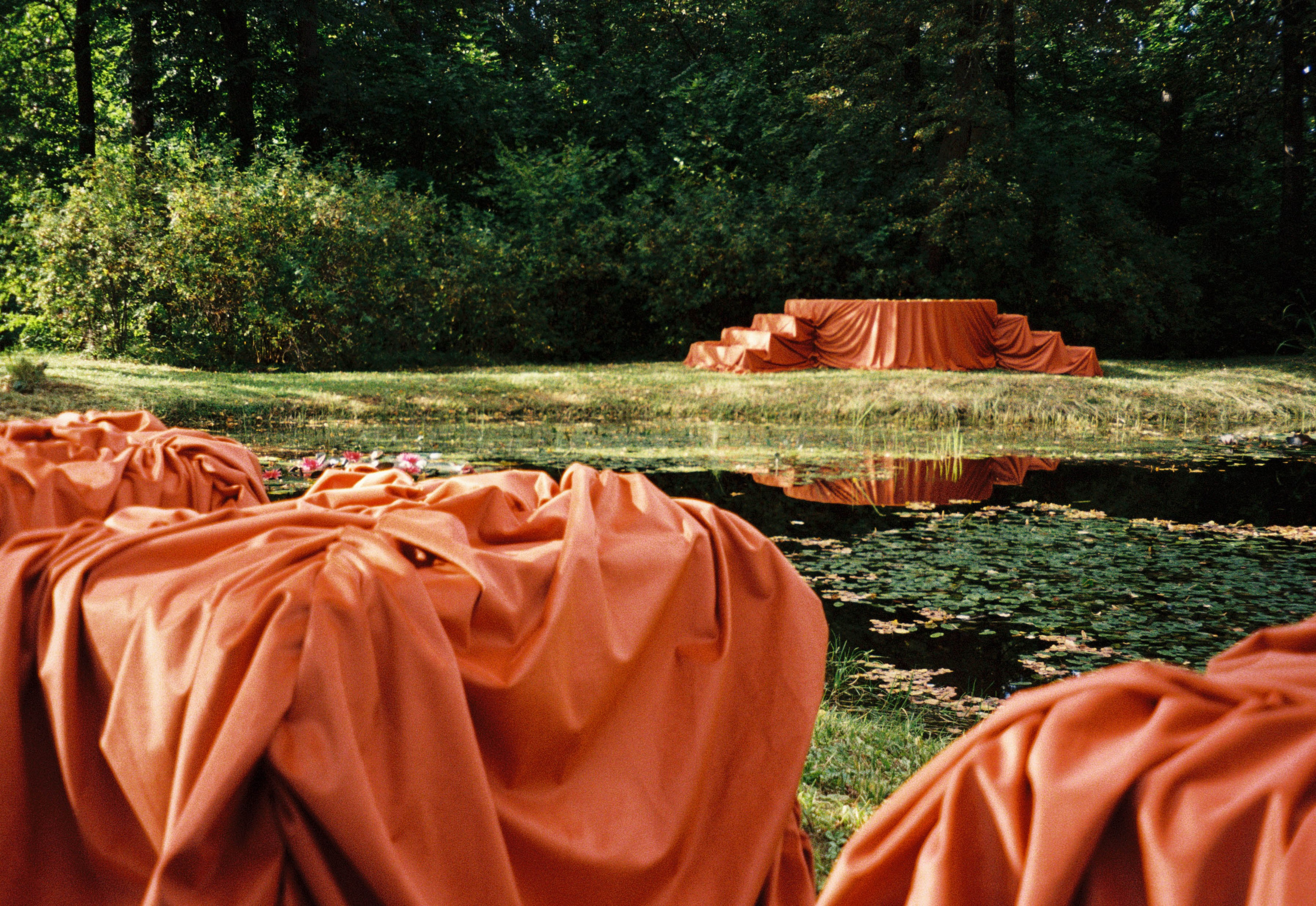 Однажды в Плёсе. Э Т О М Ы