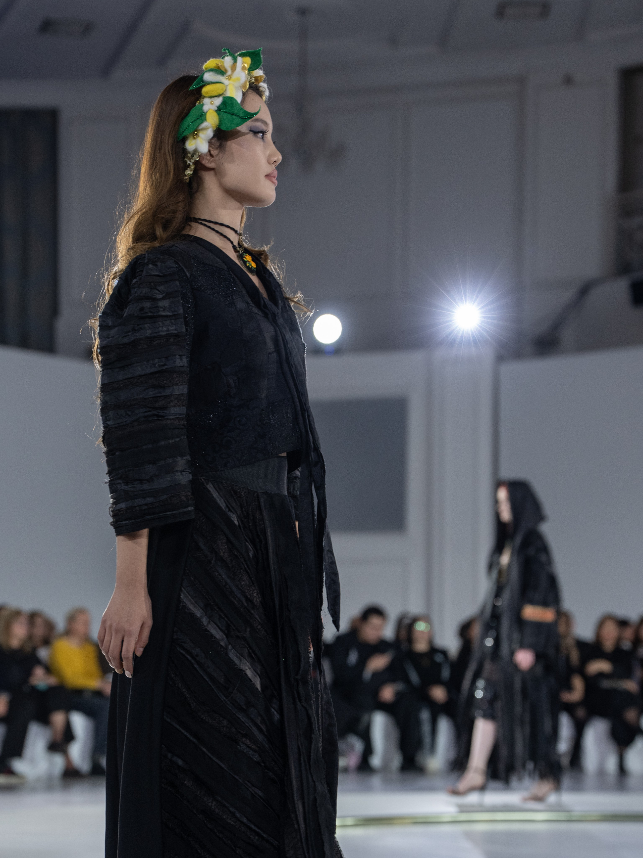 Дизайнер Kharchi. Сайт Алматинского НЮ АРТ, будуар и фэшн фотографа Дениса Карпенко