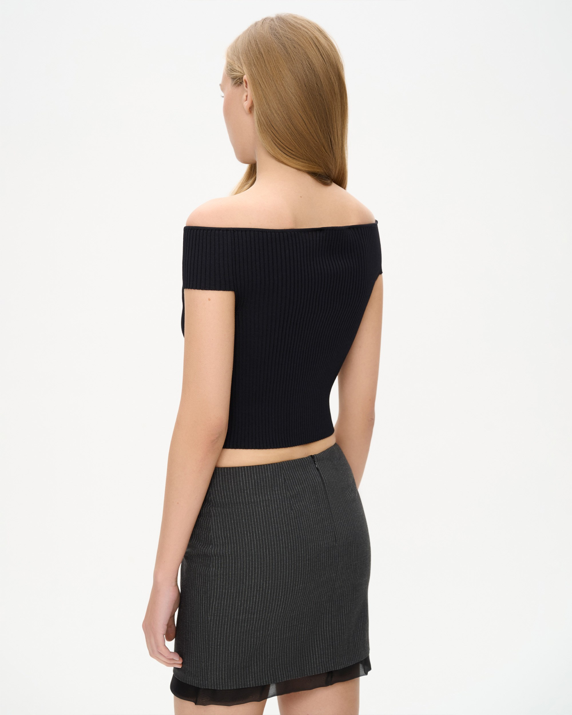 Каталог для бренда The Rozie. Fashion фотограф в Москве Ксения Чупрунова