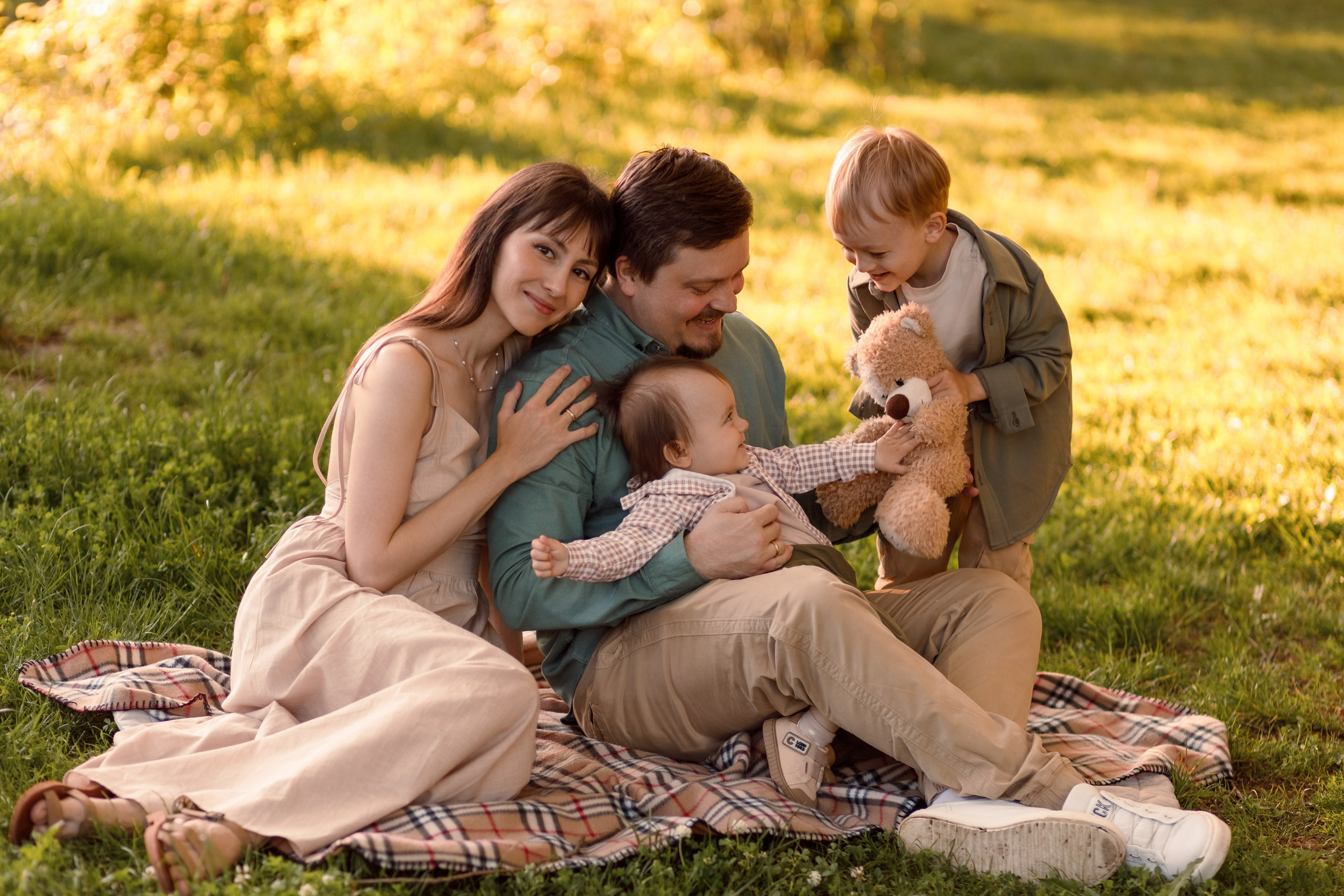 Лилия (парк Солнечный остров). Семейный и детский фотограф в Краснодаре Элона Литвинова