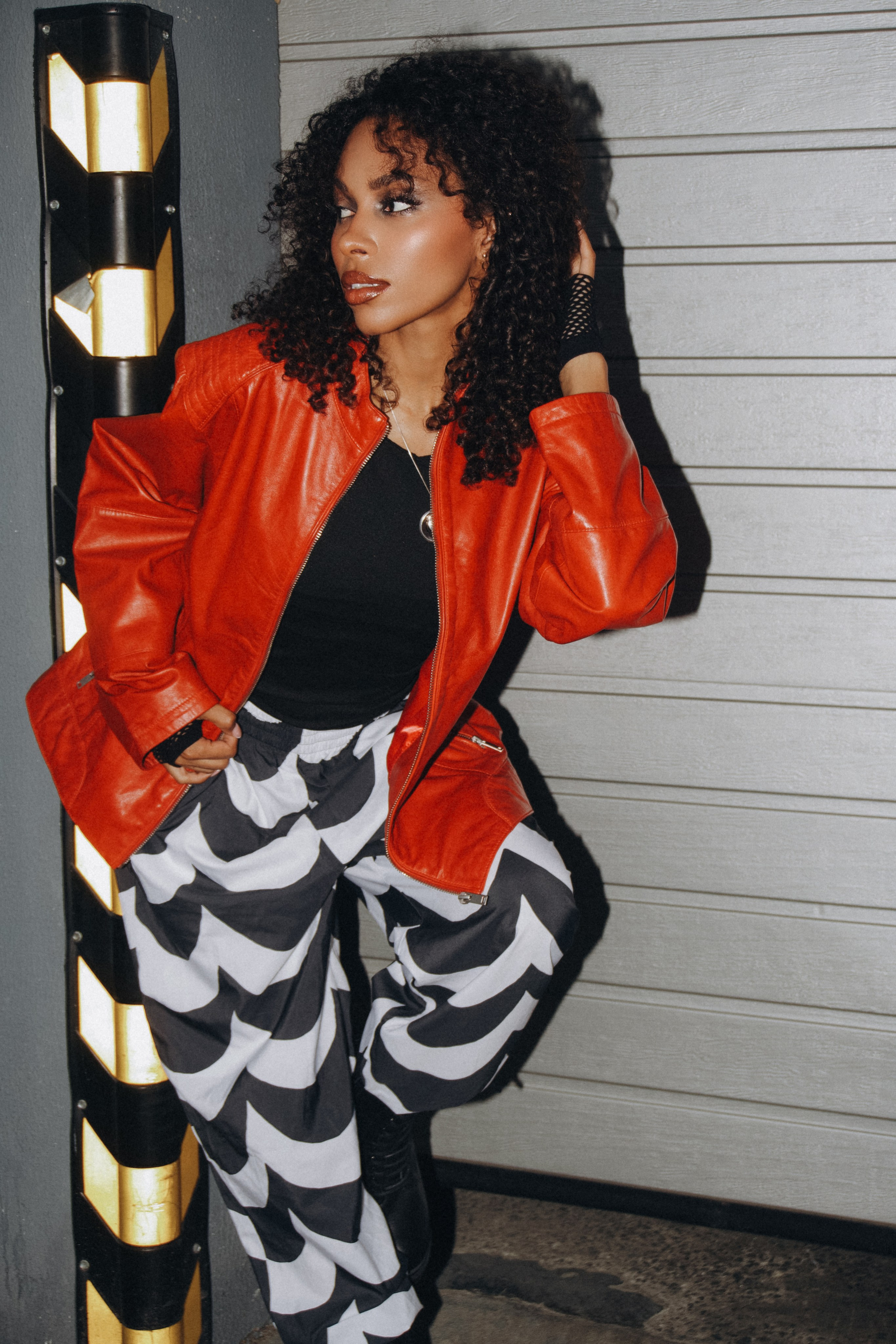 Диана, съемка с авто. Фотограф в Минске Света Григорьева