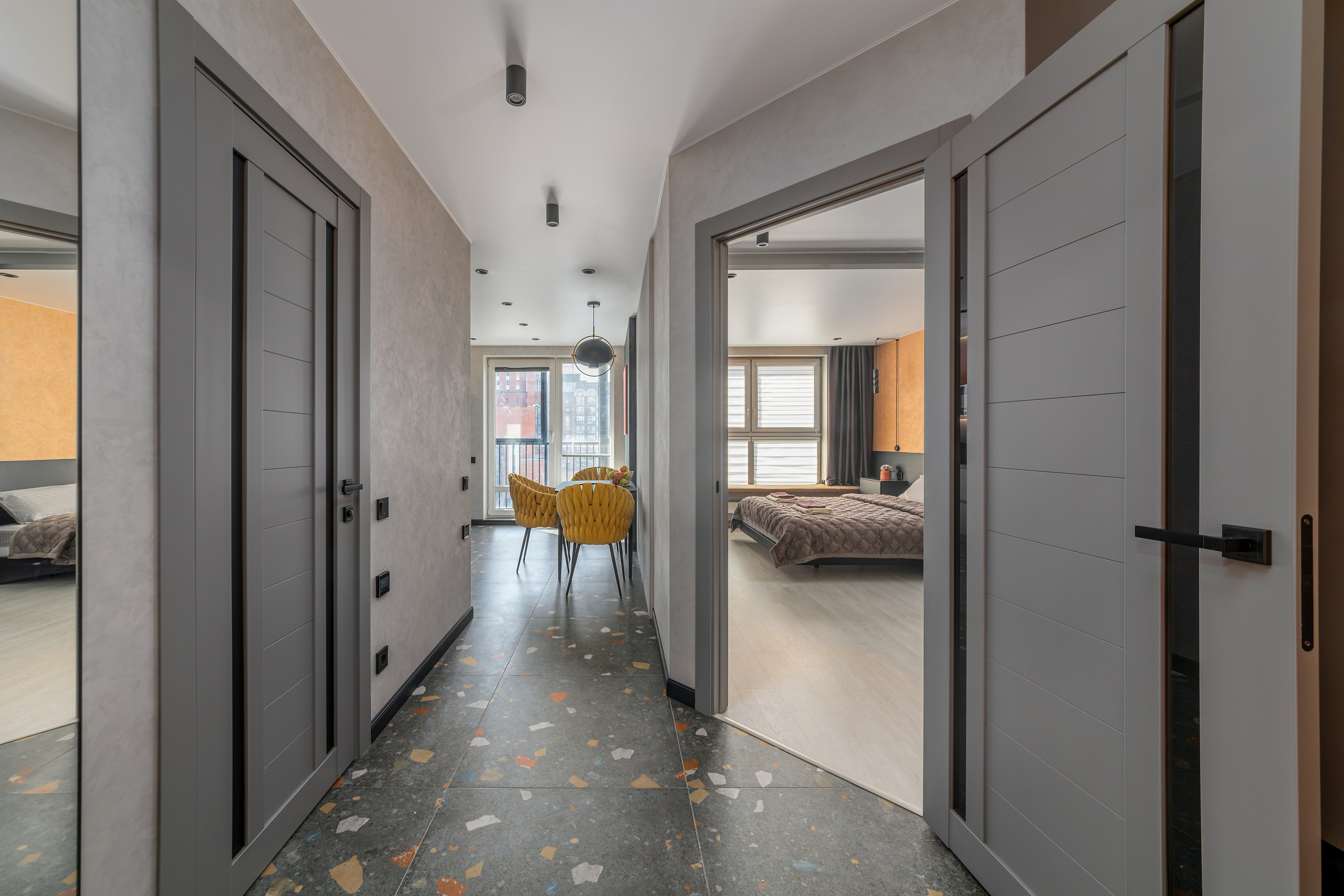 Однокомнатная квартира, Будапештская ул