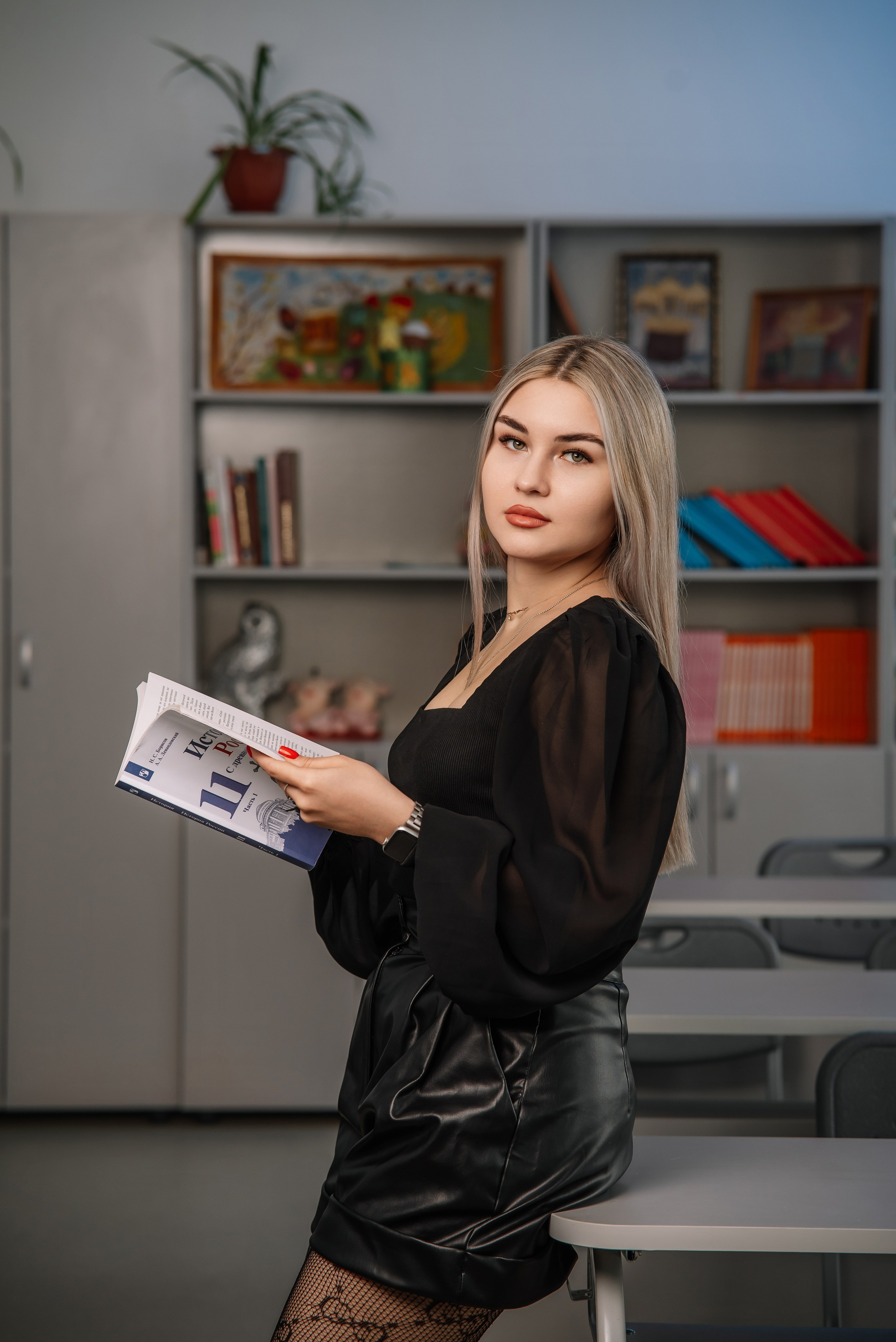 Портреты. Школьный фотограф в Валуйках. Фотосессии для выпускников и изготовление выпускных альбомов в городе Валуйки и в Белгородской области