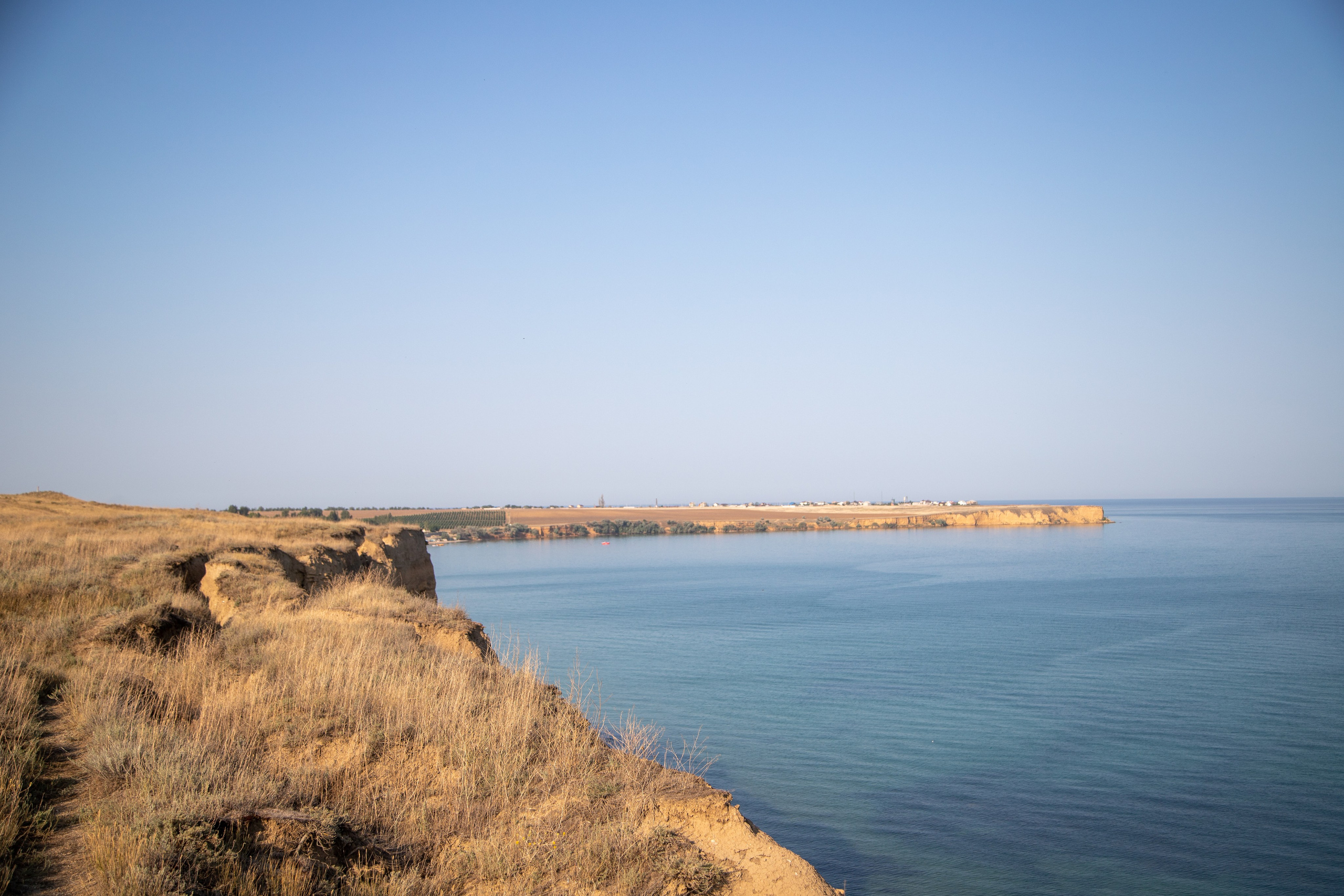 Фотографии природы Крыма из 2021 года. Море, холмы, закаты. Фотограф видеограф широкого профиля Денис Захаров