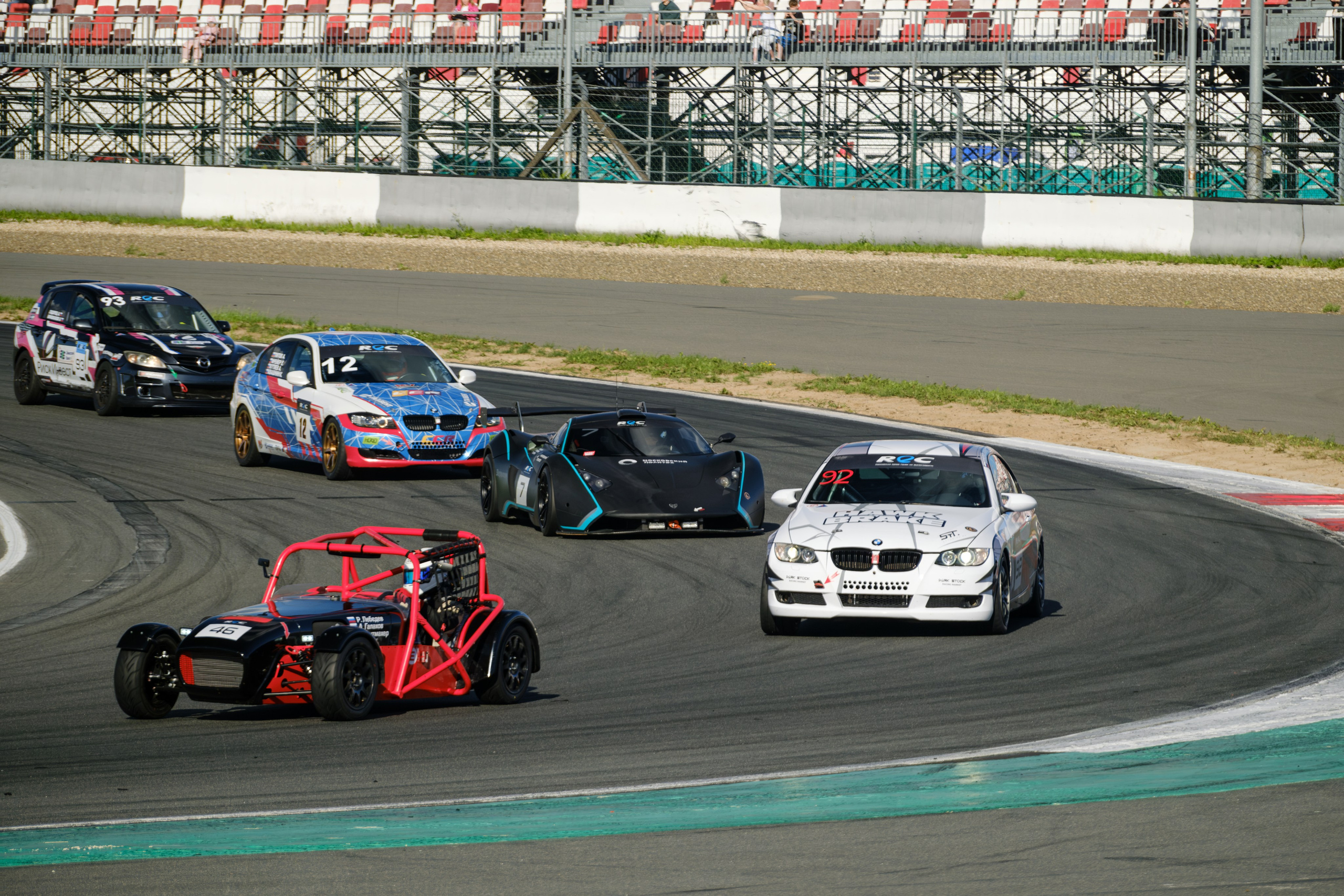 Российская серия гонок на выносливость. Авто и мотоспорт — фотограф Антон Медведев iCoguar