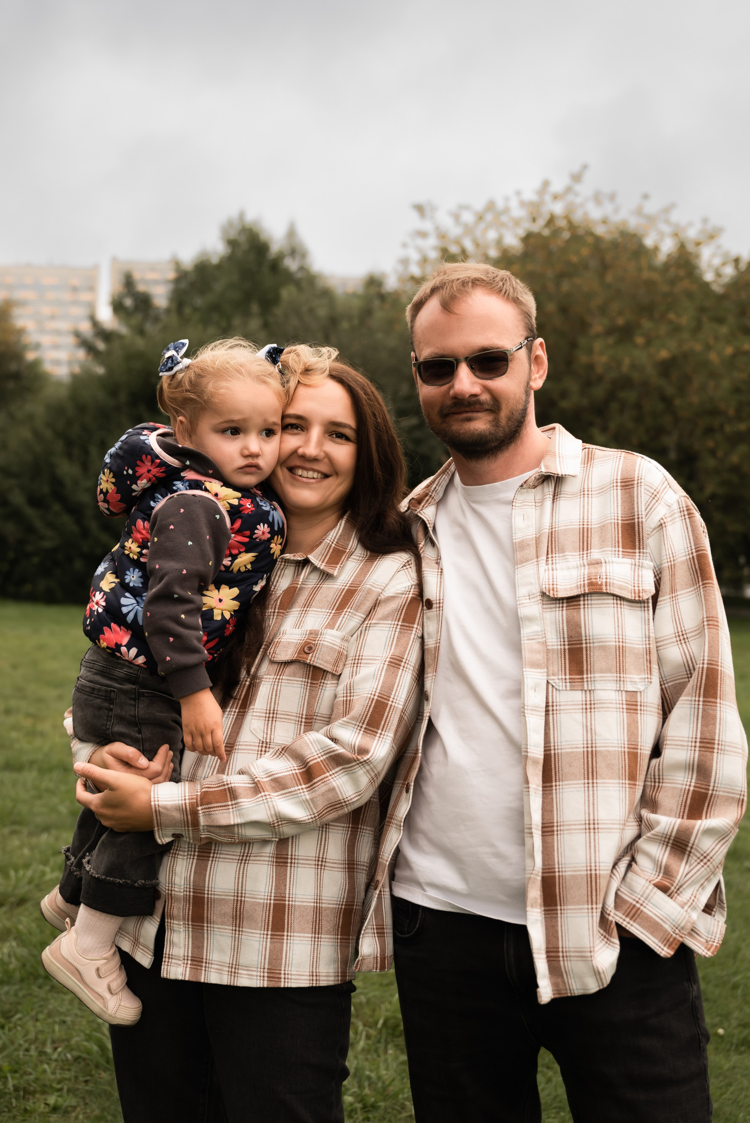 Прогулка у Останкино. Фотограф Ксения Огородова портфолио