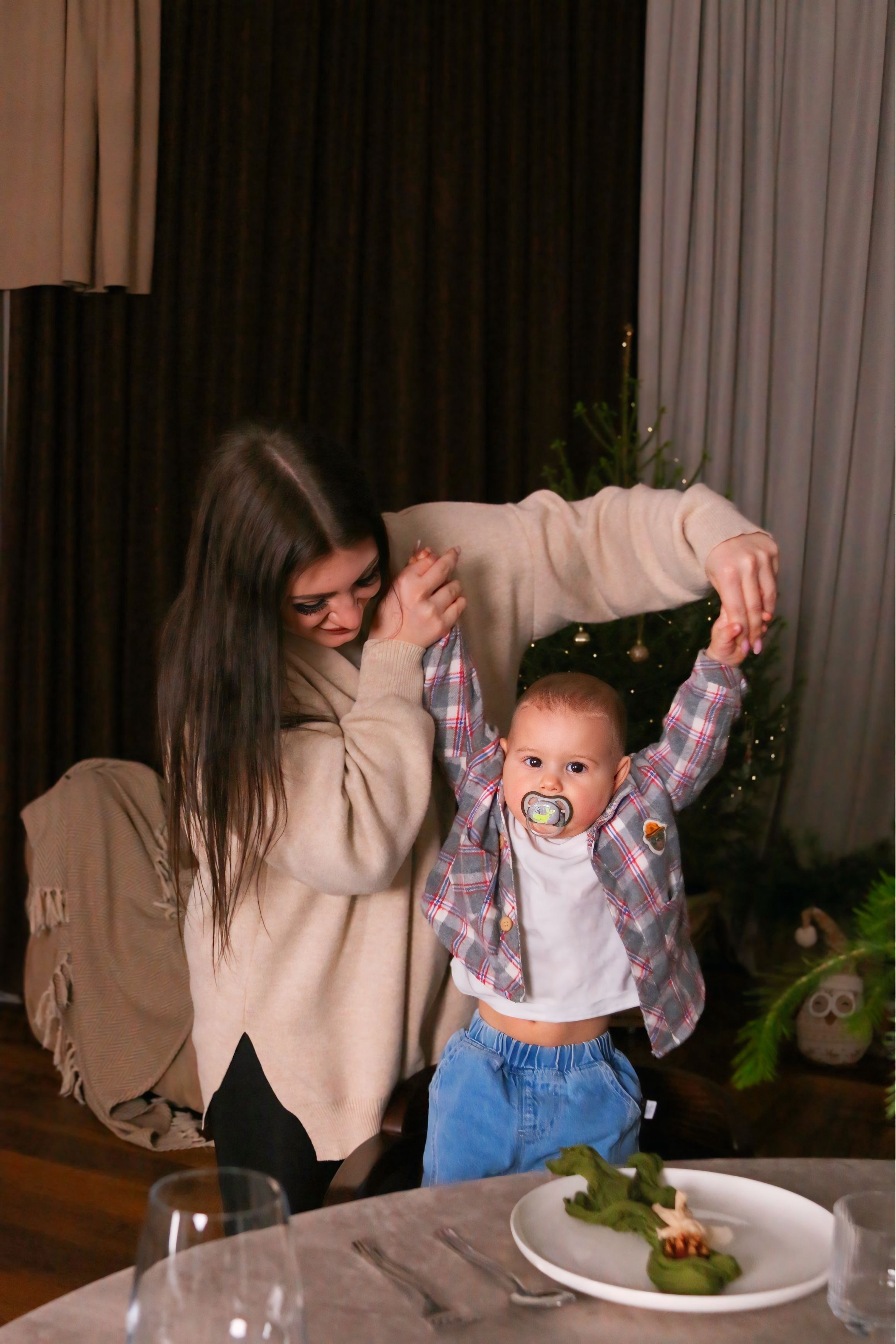 Новогодняя фотосессия мамы с сыном