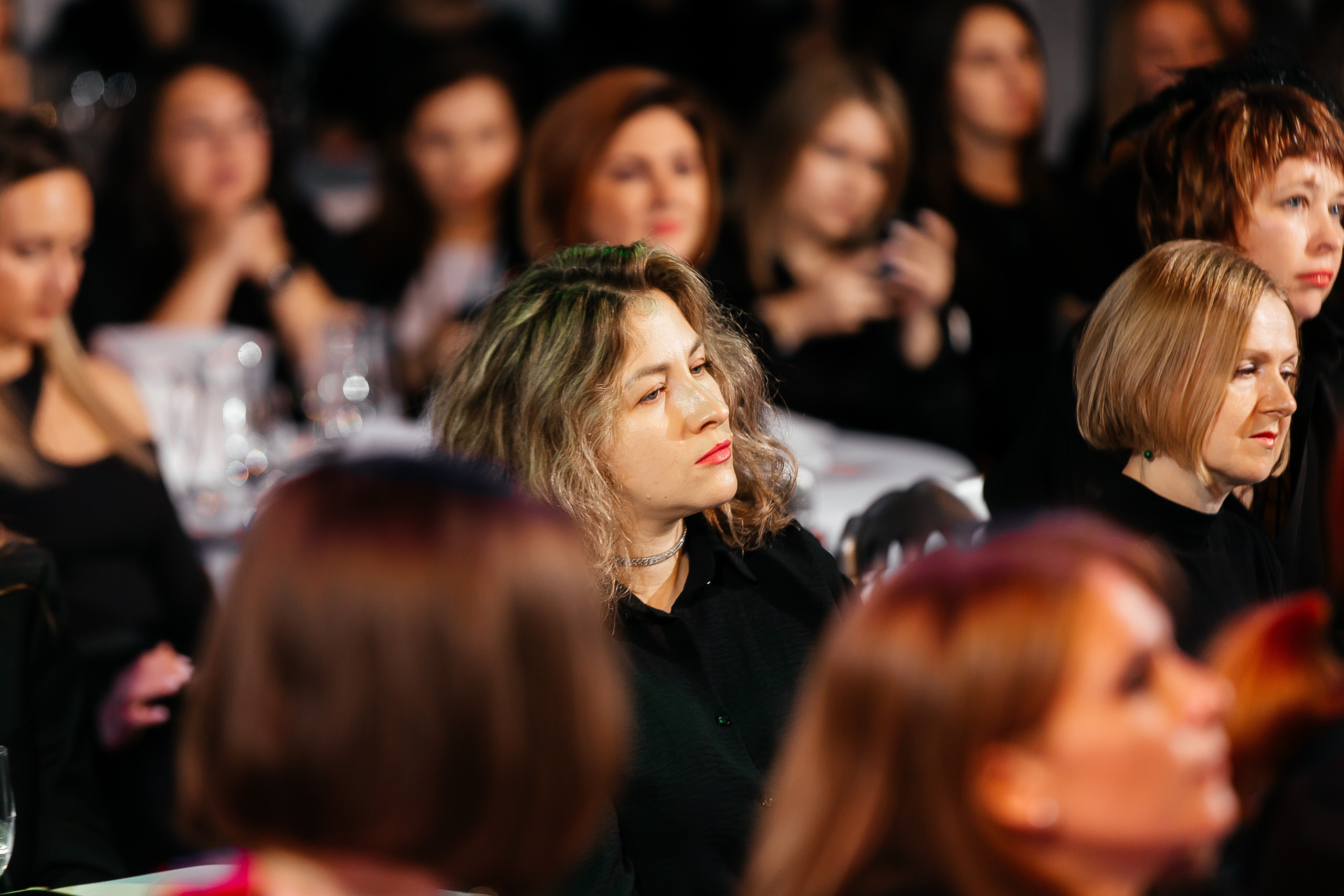 Фотозона+выступление спикеров. Фотограф в Красноярске Надежда Воскресенская