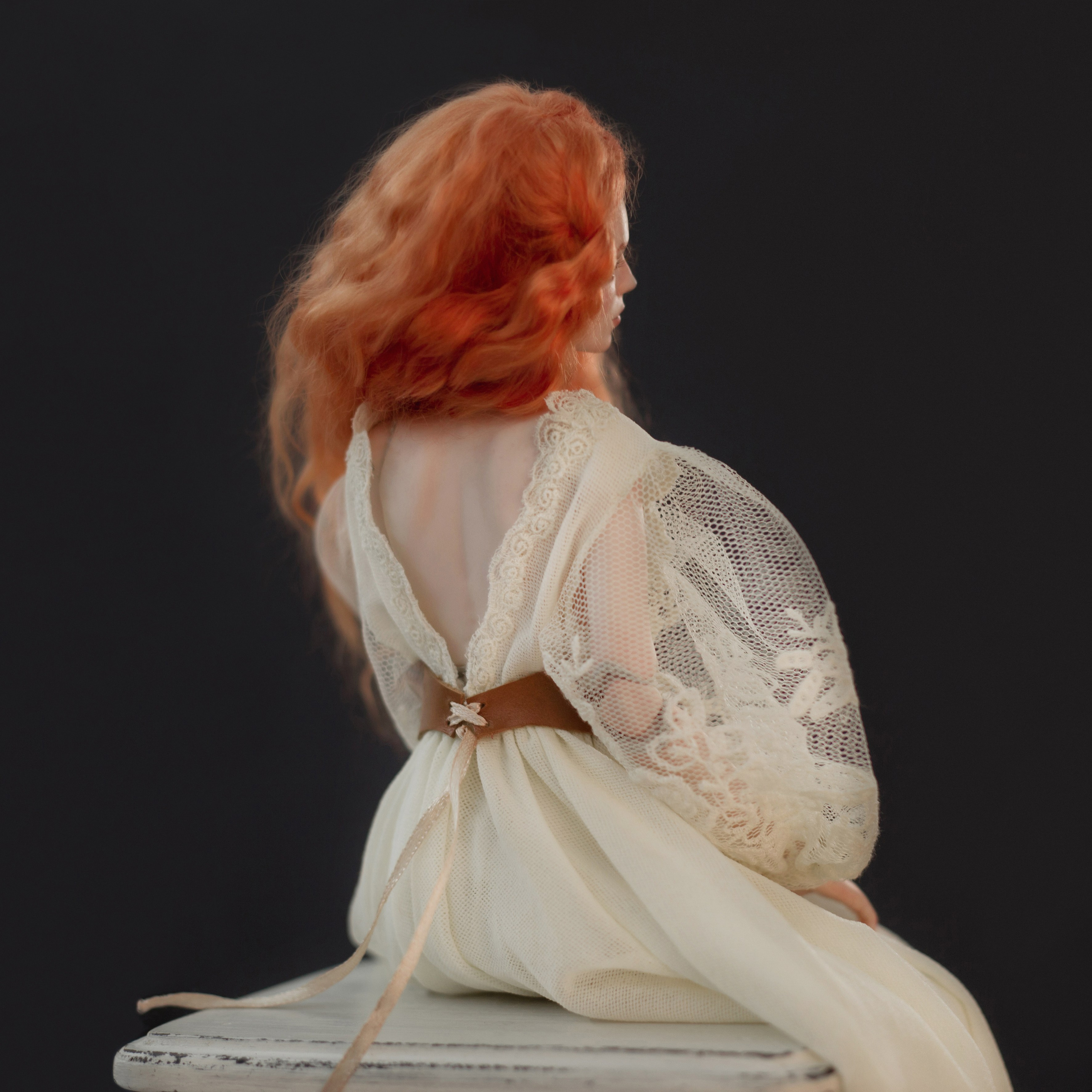 ГАЛЕРЕЯ. Авторские Шарнирные куклы и украшения из фарфора Алексаны Лавринчук