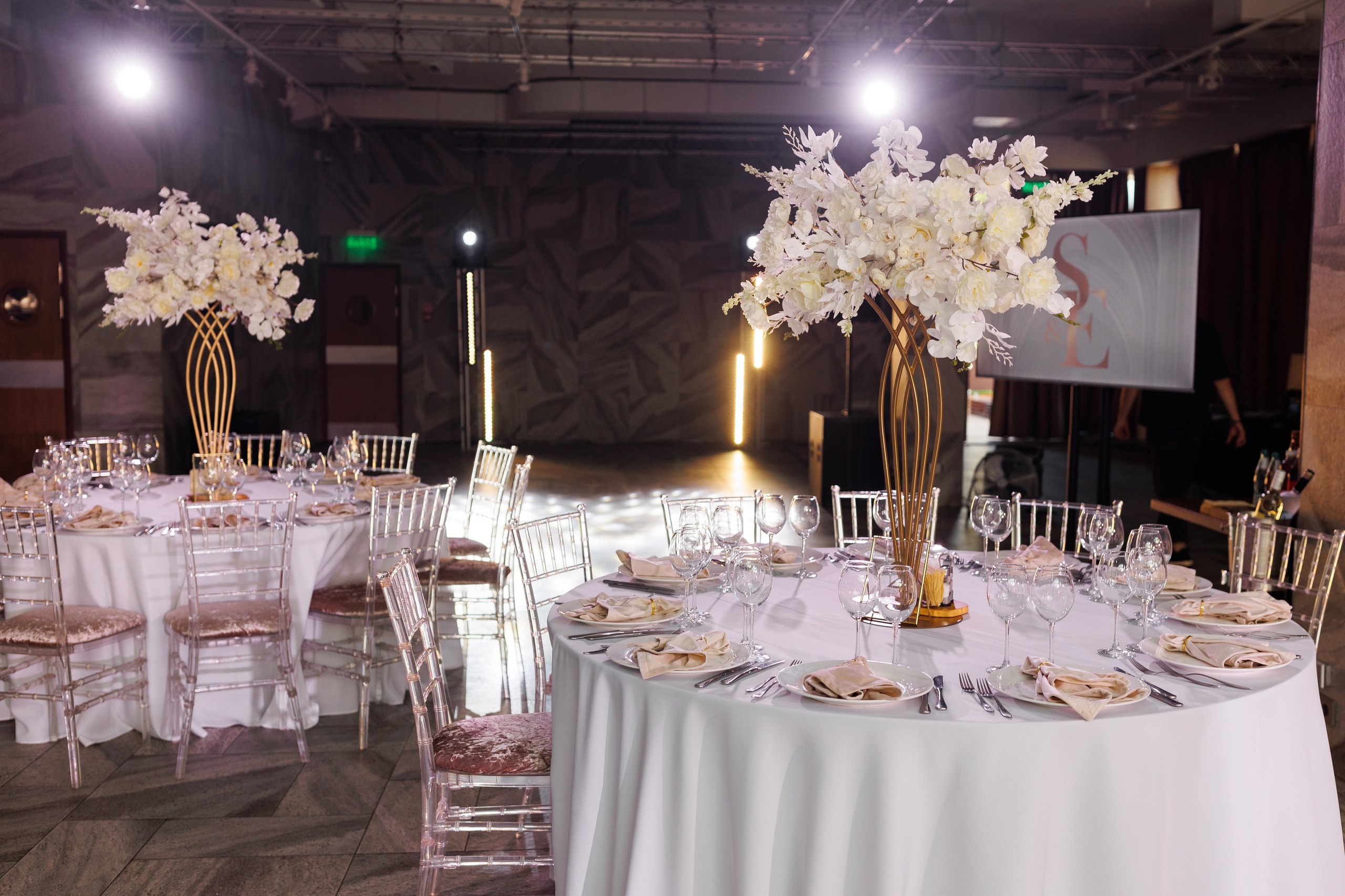 Ресторан Novo 2 этаж. DDrental прокатная компания Нижний Новгород