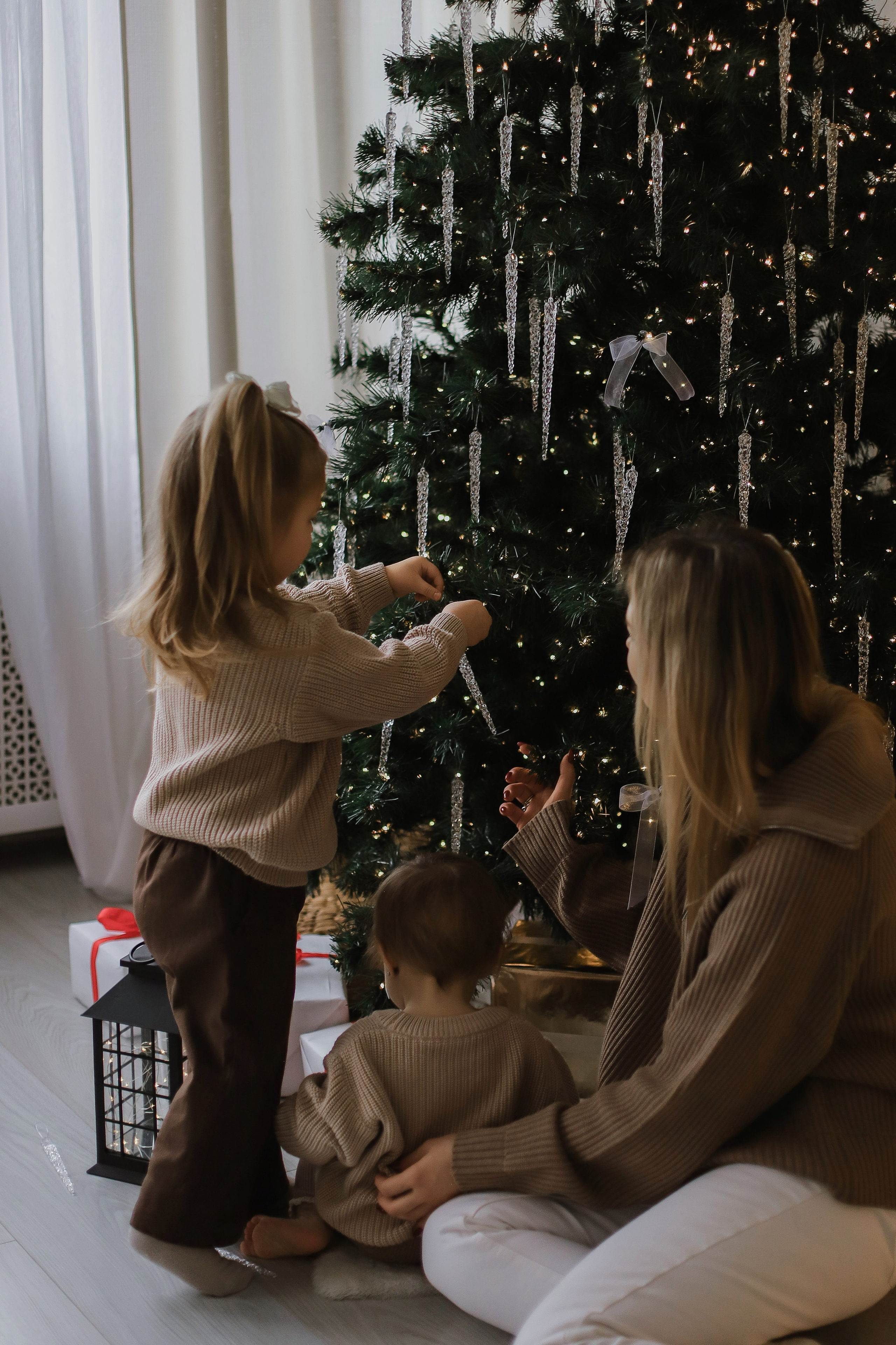 Годик и Новогодняя. Свадебный, семейный и детский фотограф в Люберцах Зайцева Анастасия