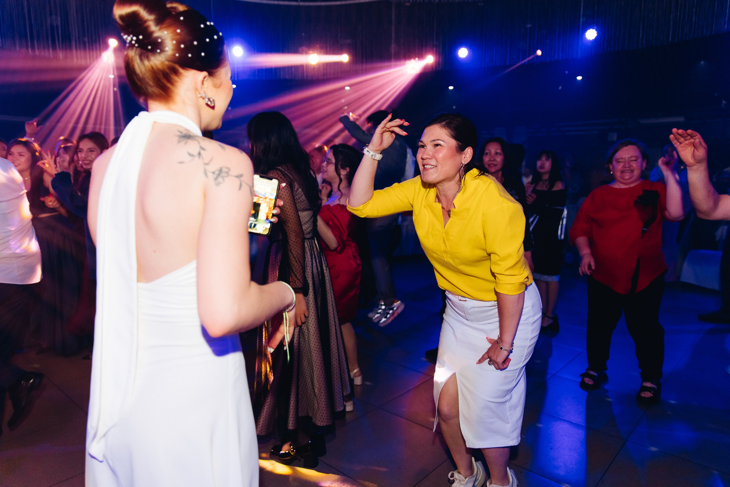 Выпускной вечер. 49 школа. Баран на корове. Свадебный и семейный фотограф в Улан-Удэ