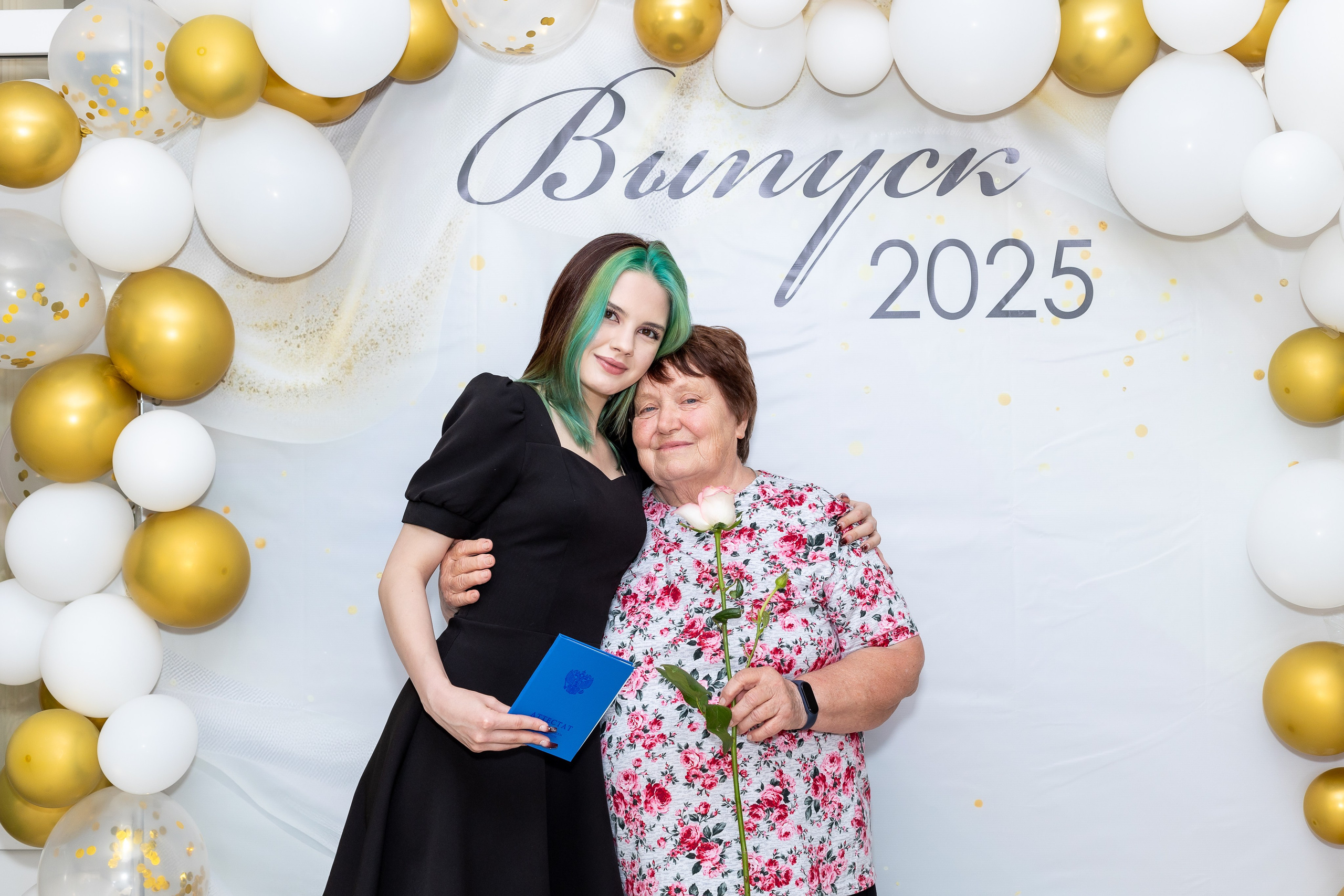 Вручение аттестата 2025. Выпускные альбомы Майкоп, Краснодар Елена Золотарева