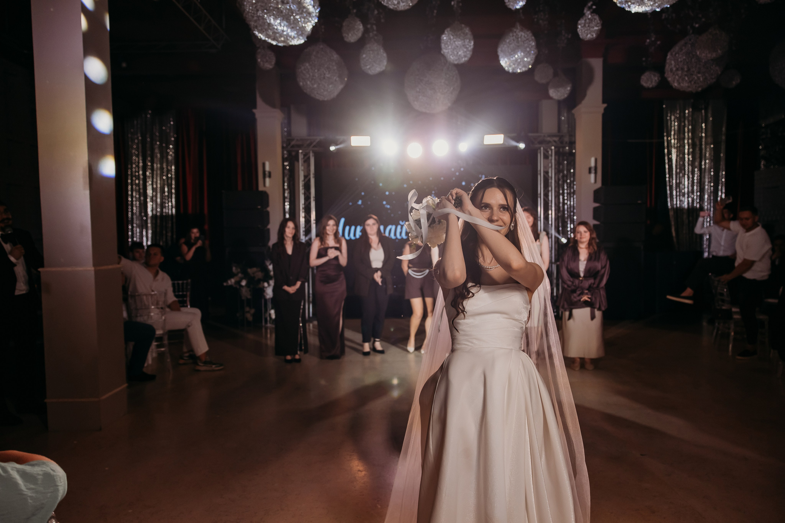 Николай и Ангелина. Фотограф Тимербаева Алина г. Сургут