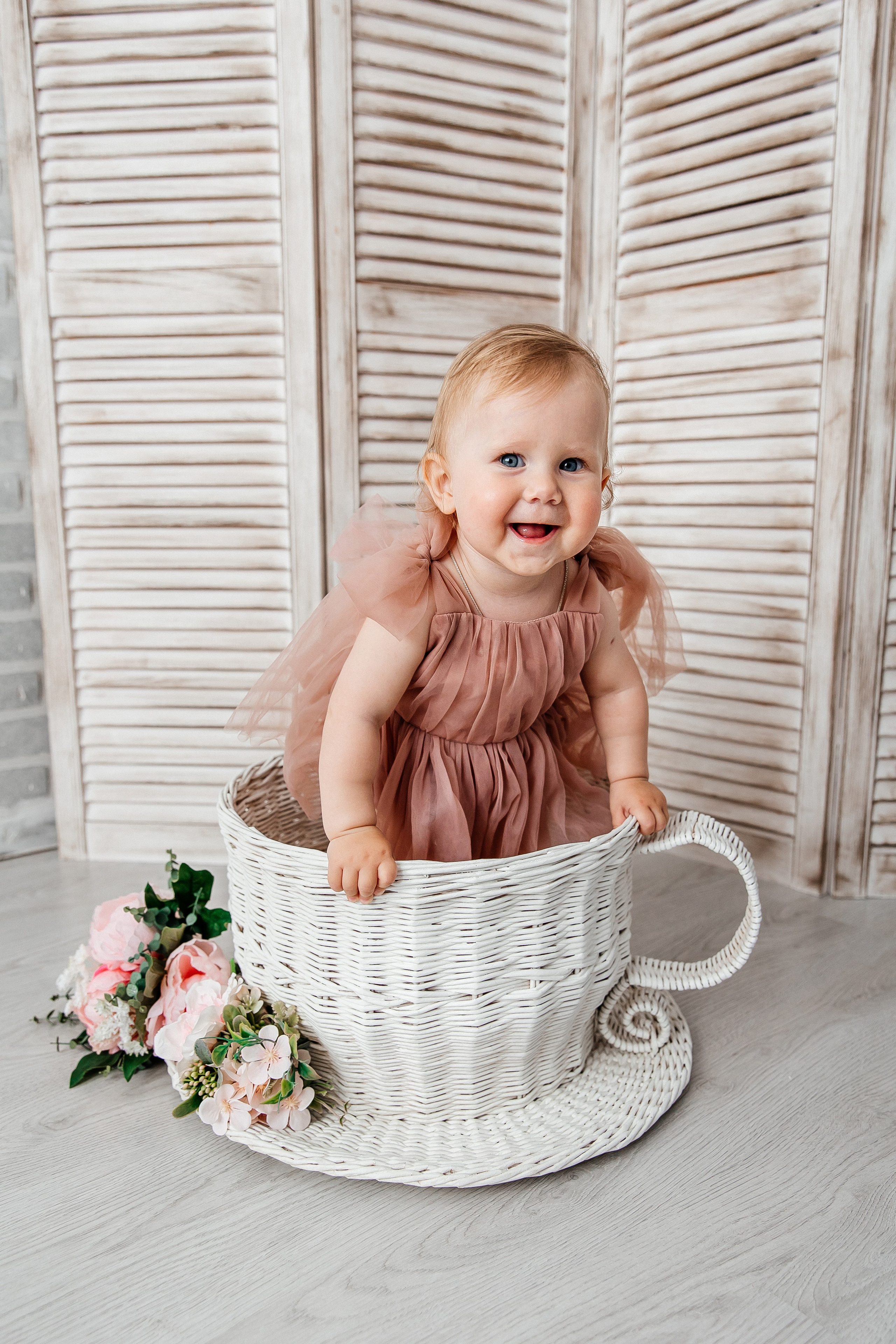 Чашечка. Детский фотограф, выпускные альбомы в Нижнем Новгороде Бодягина Мария