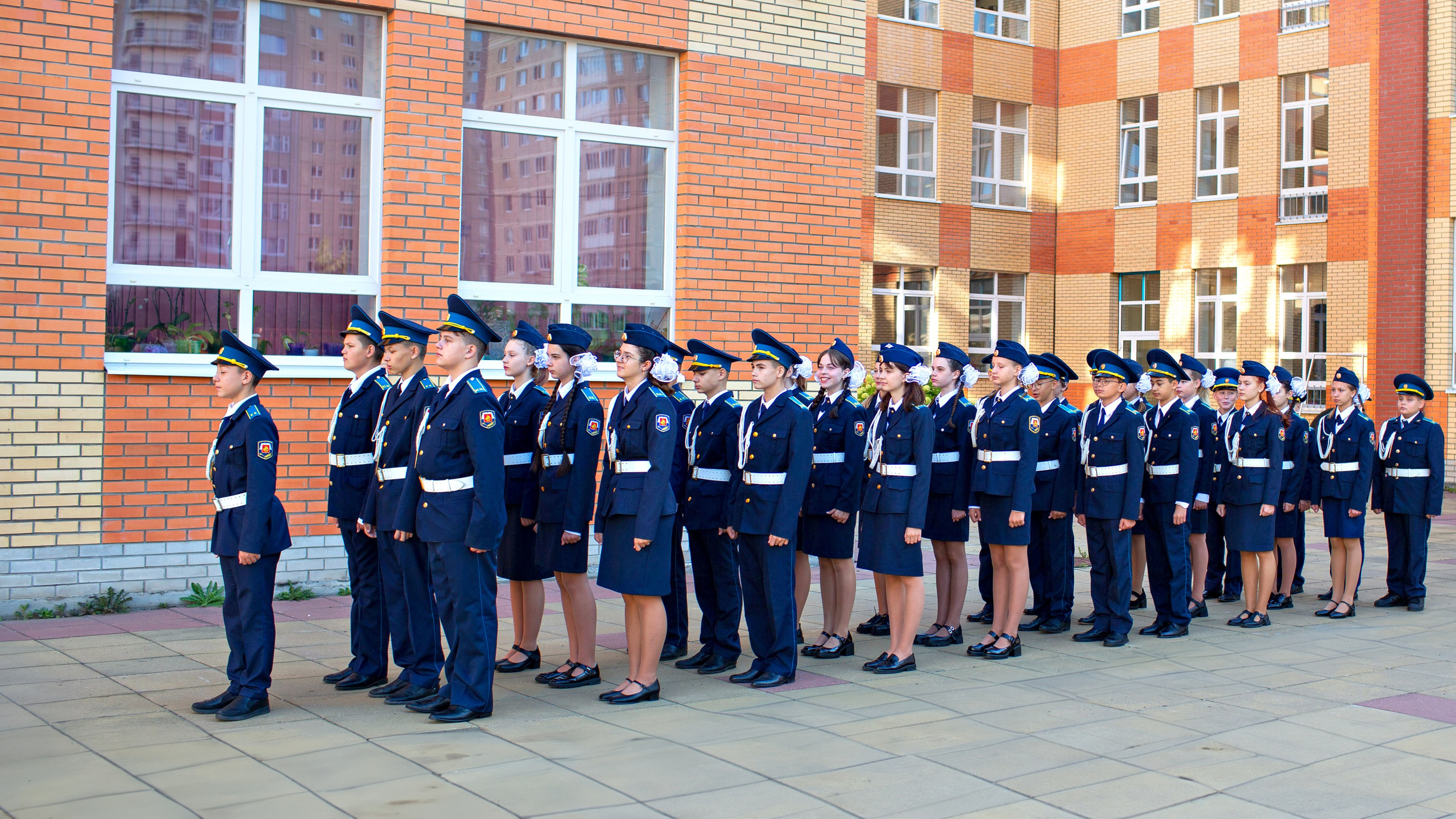 Фотосъемка 1сентября, Гимназия № 7, г. Подольск. Выпускные альбомы и школьный фотограф в Подольске, Троицке, Щербинке, Москве и Московской области