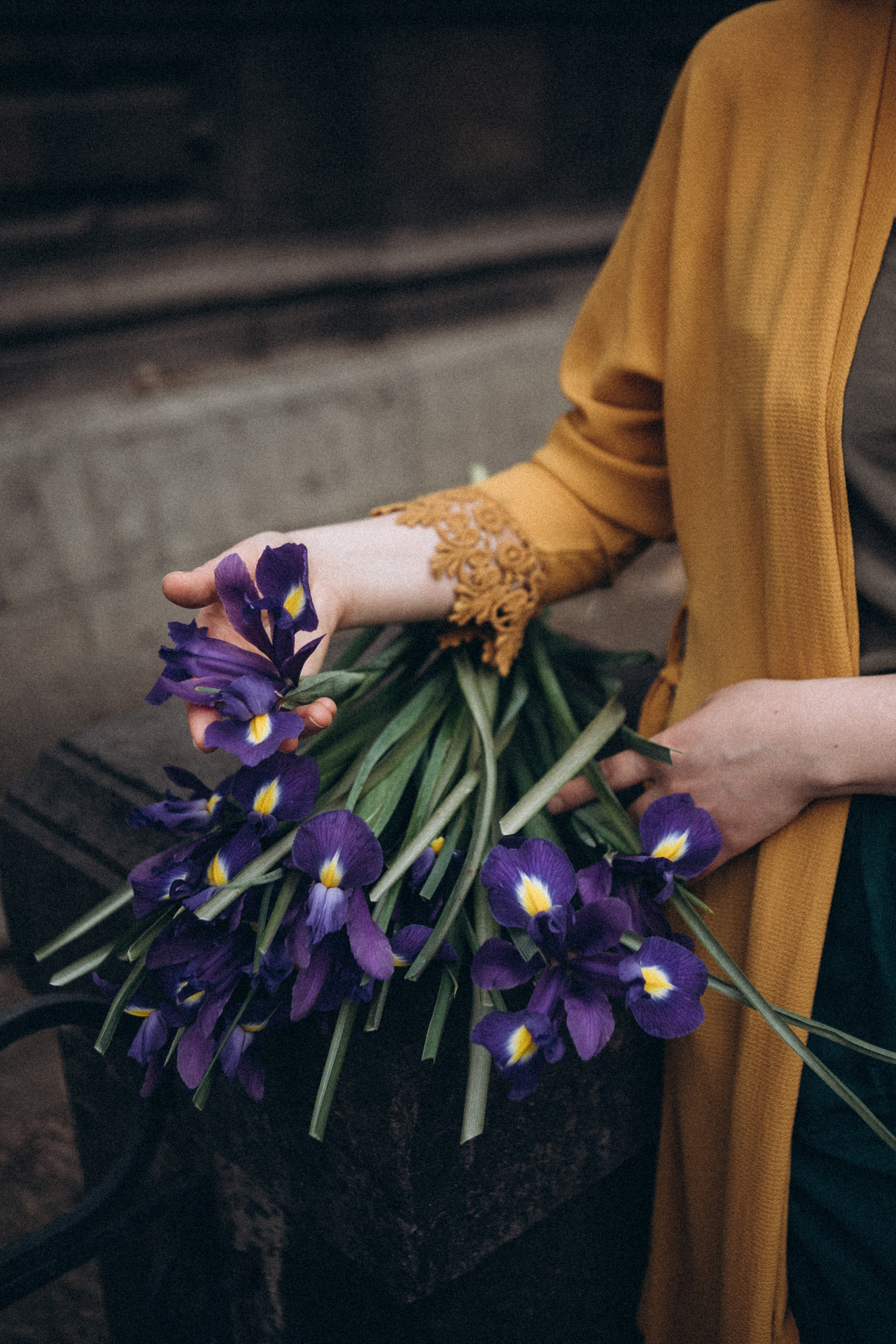 Весенняя прогулка с ирисами. Даша Яковенко Фотограф Спб