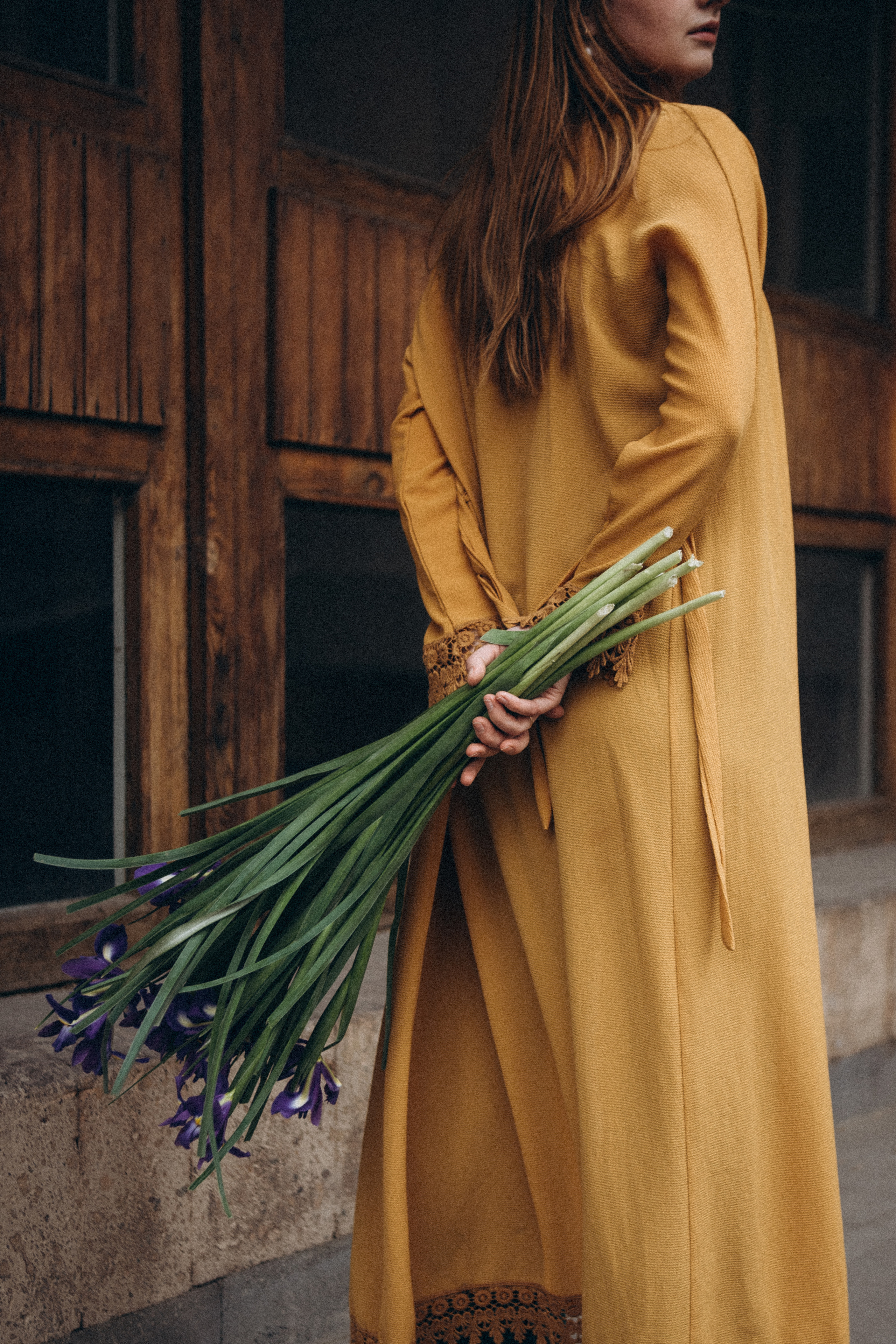 Весенняя прогулка с ирисами. Даша Яковенко Фотограф Спб