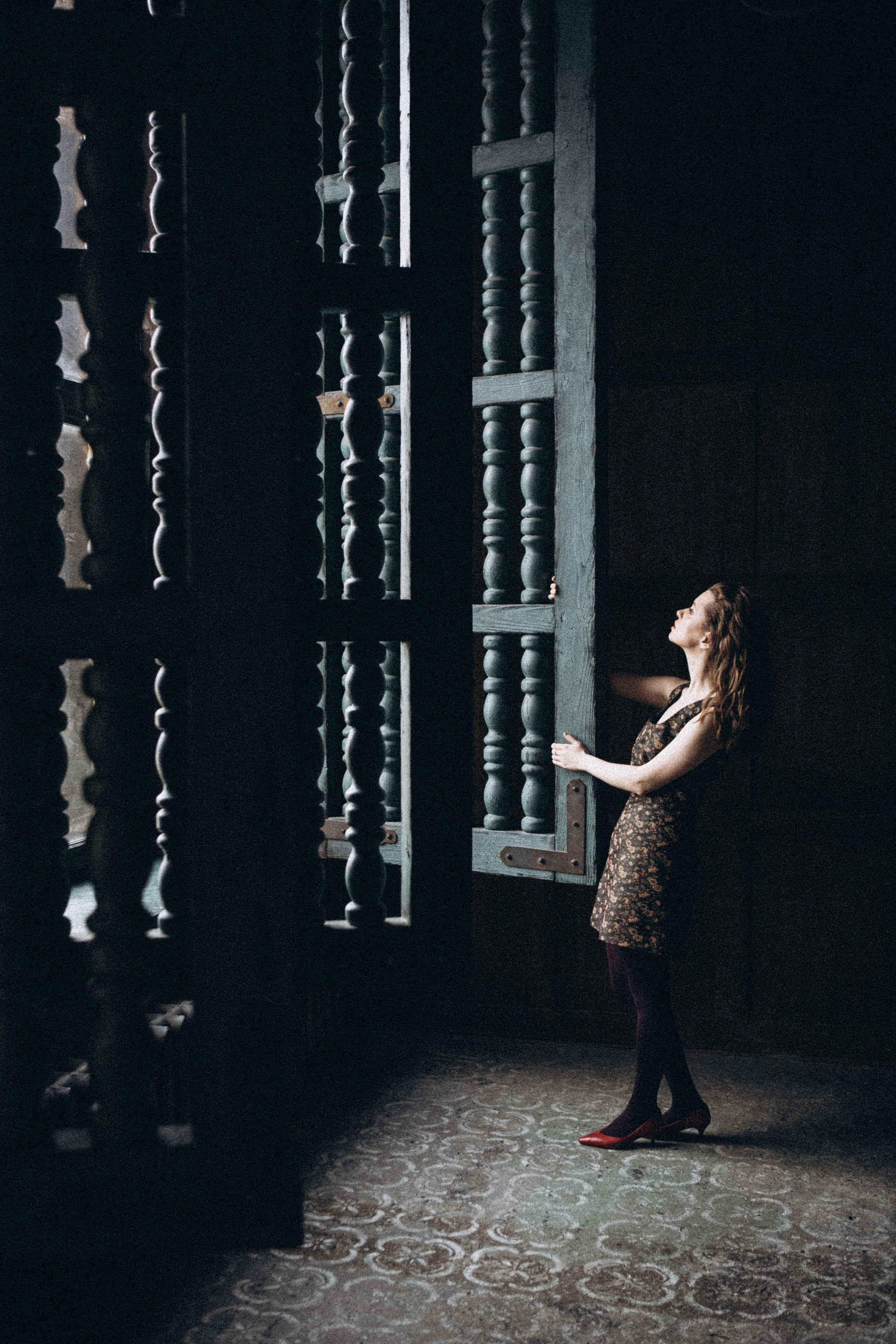 В темноте. Даша Яковенко Фотограф Спб