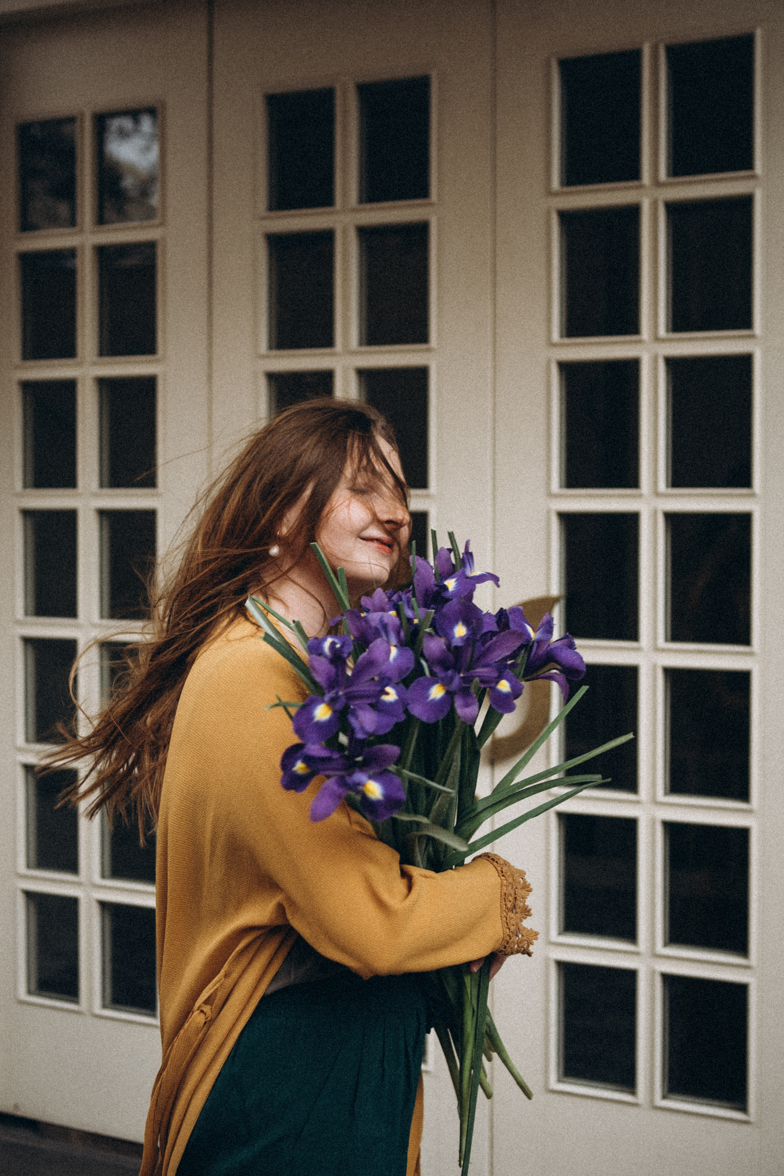 Весенняя прогулка с ирисами. Даша Яковенко Фотограф Спб