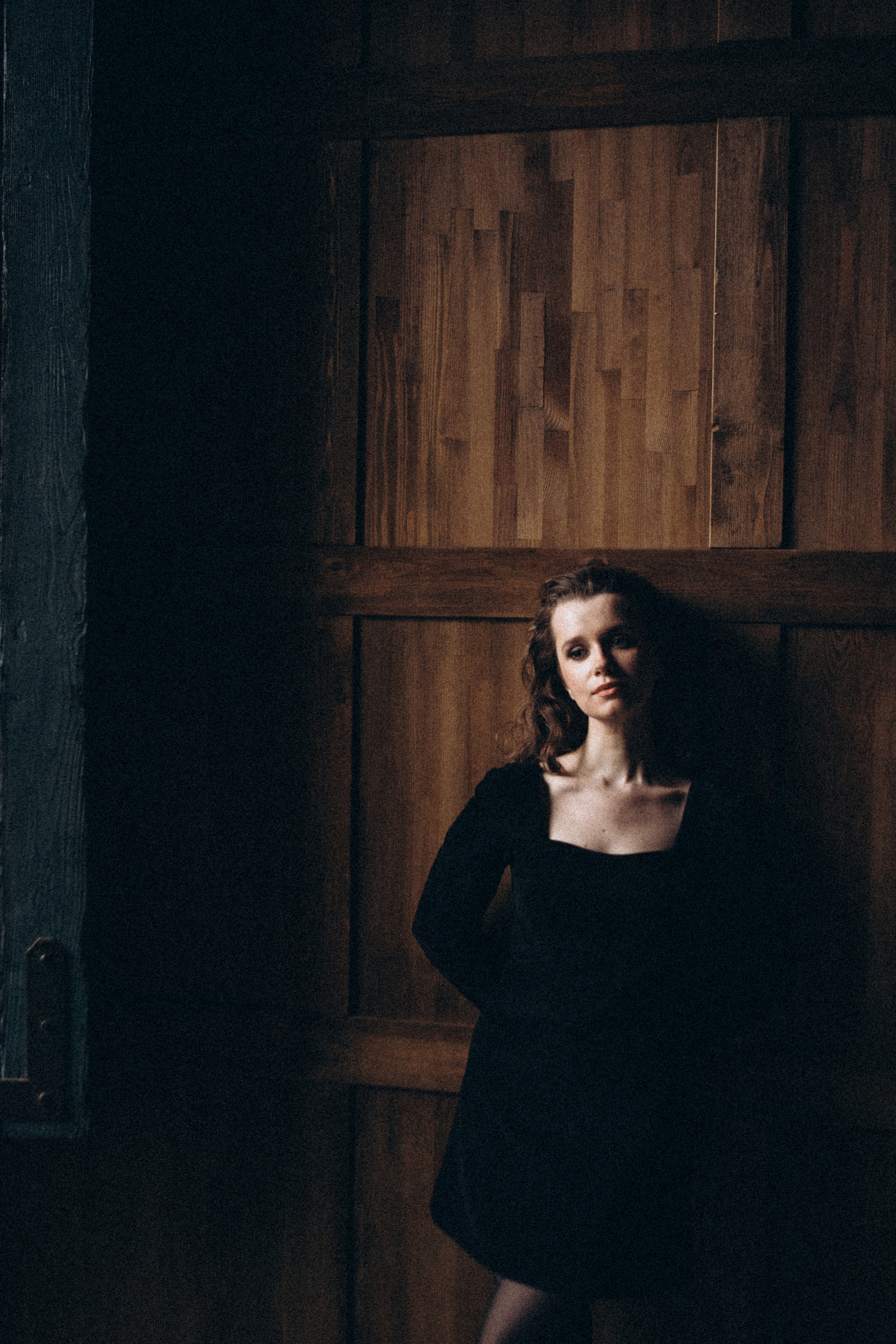 В темноте. Даша Яковенко Фотограф Спб