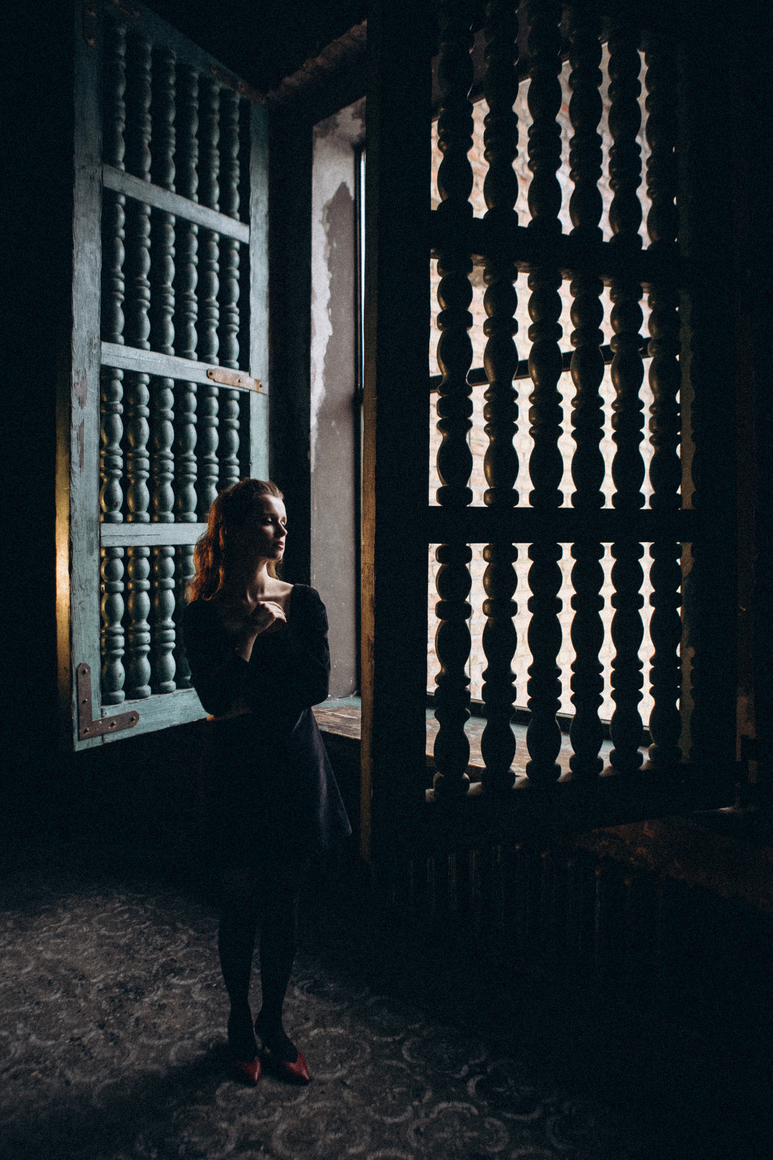 В темноте. Даша Яковенко Фотограф Спб