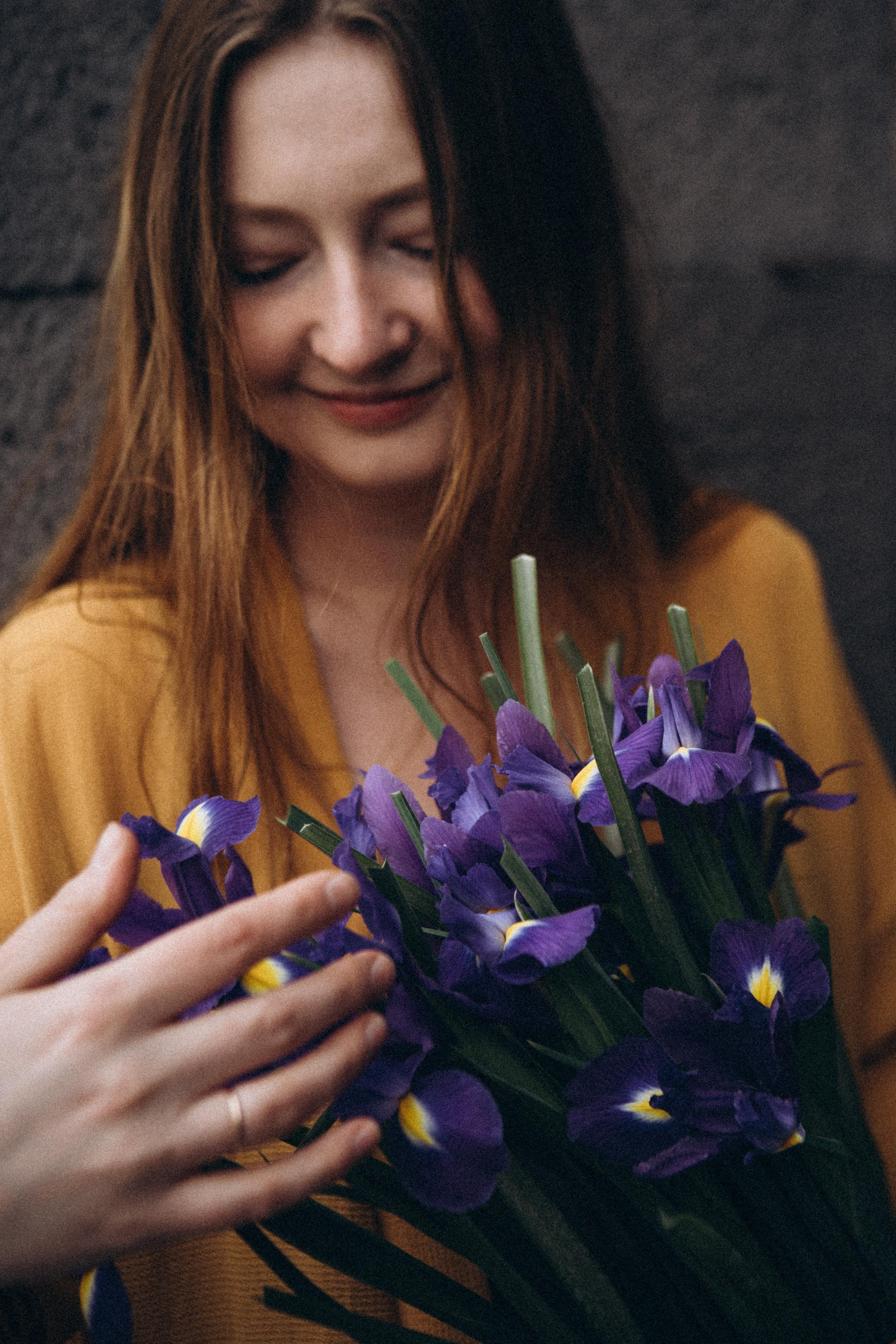 Весенняя прогулка с ирисами. Даша Яковенко Фотограф Спб
