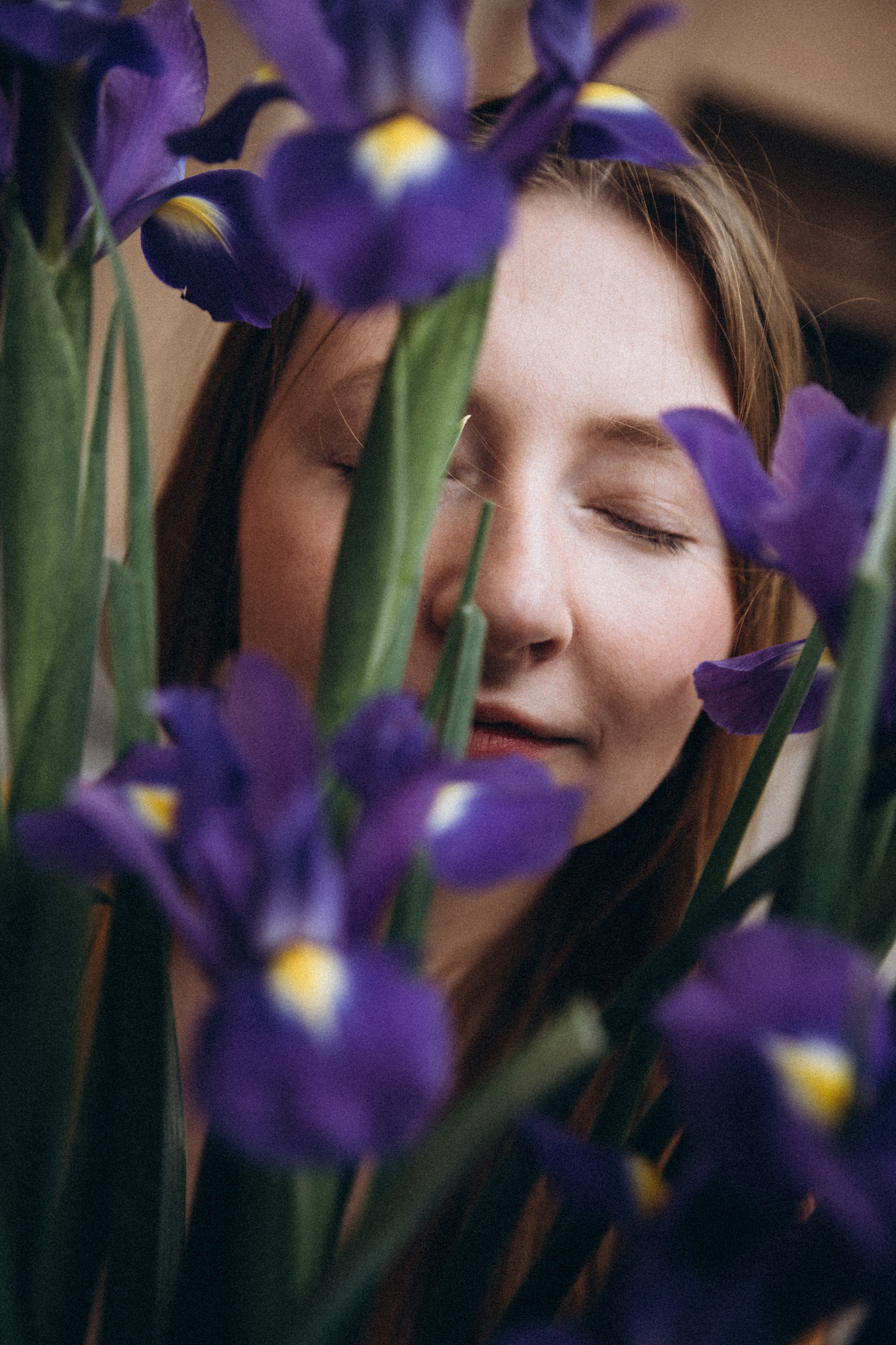 Весенняя прогулка с ирисами. Даша Яковенко Фотограф Спб