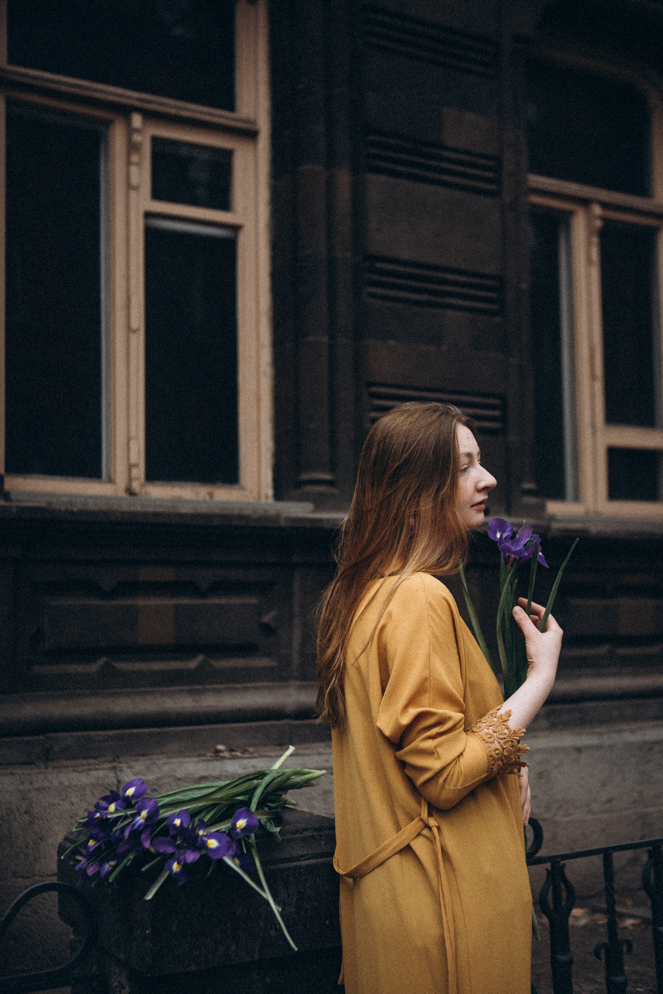 Весенняя прогулка с ирисами. Даша Яковенко Фотограф Спб