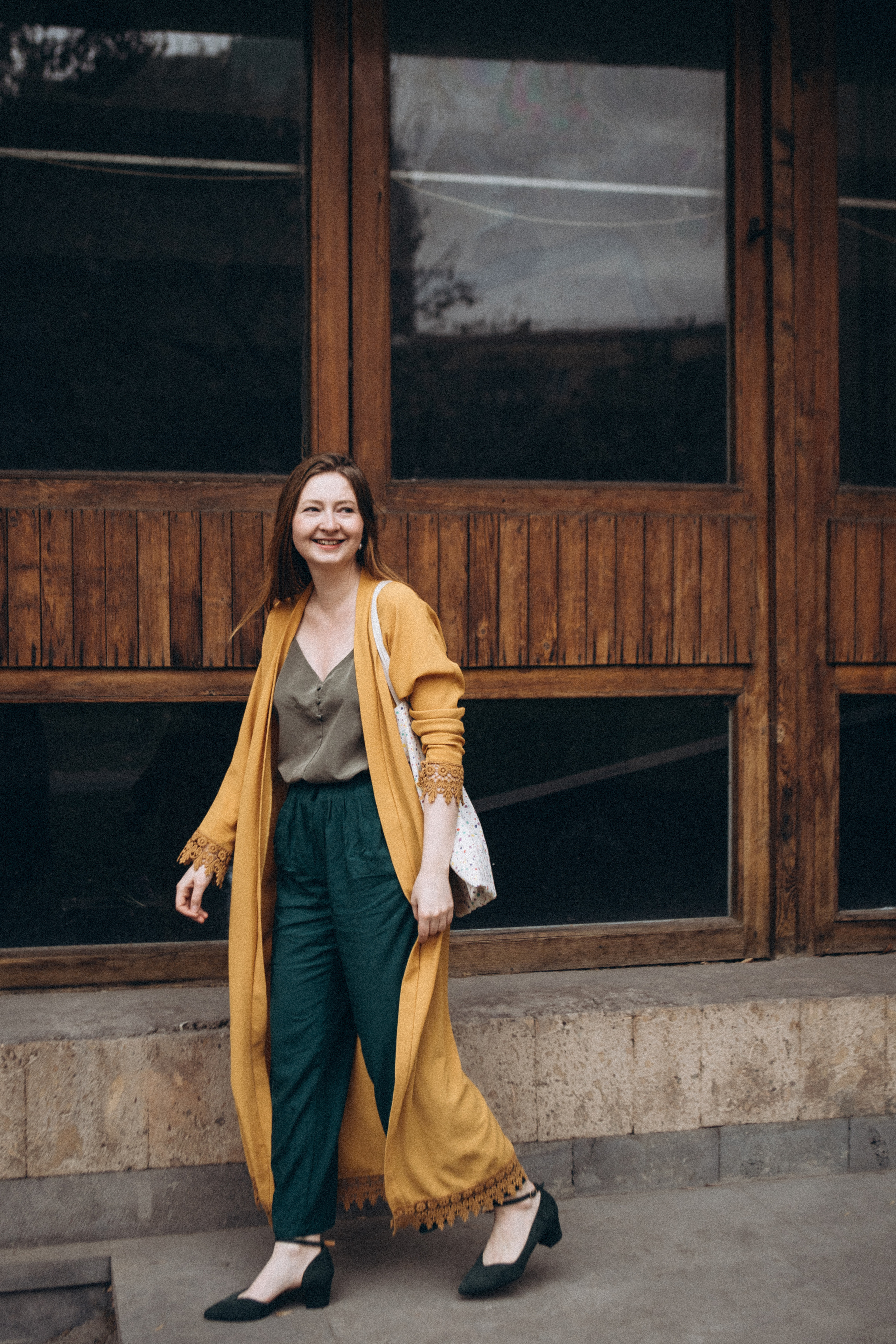 Весенняя прогулка с ирисами. Даша Яковенко Фотограф Спб