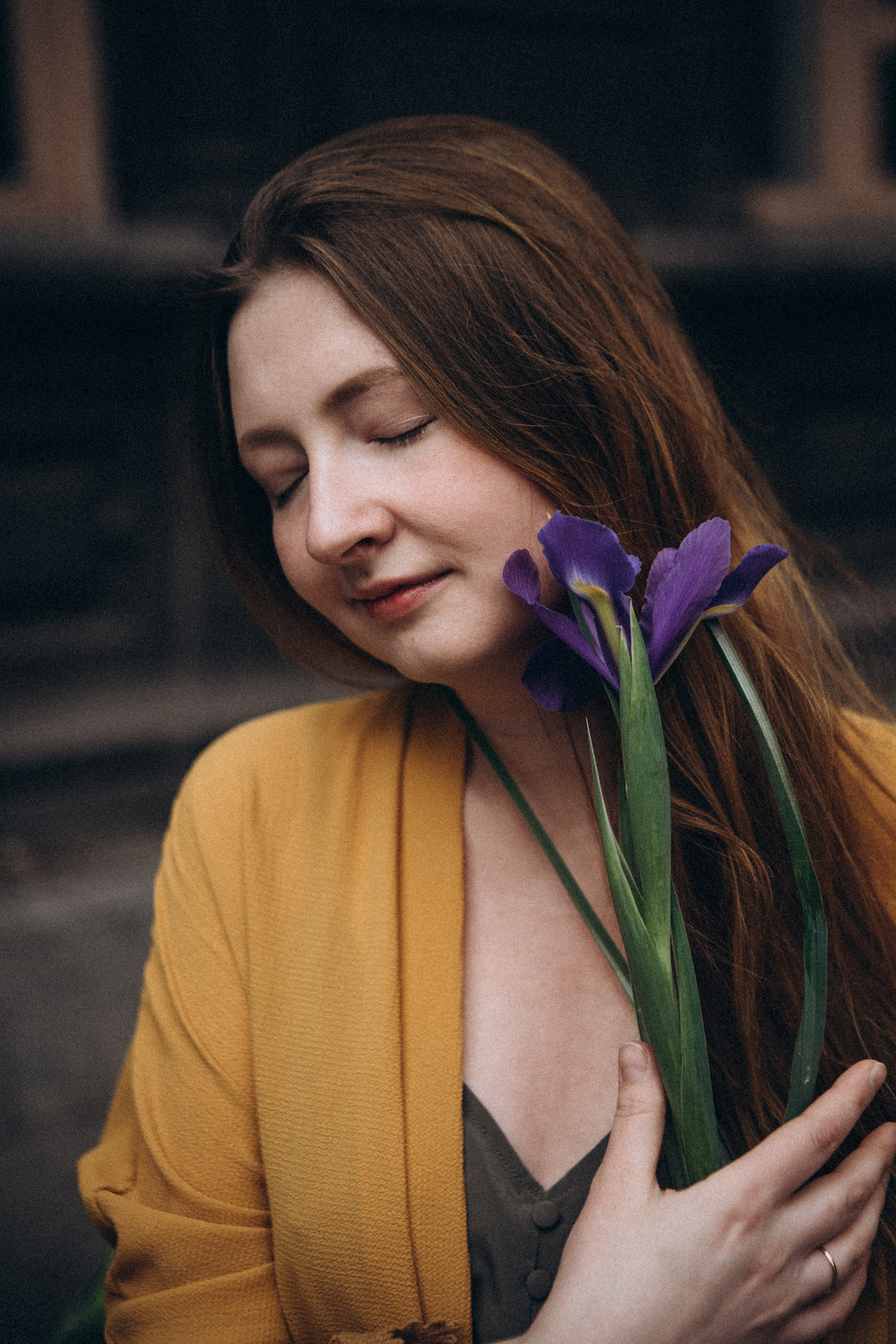 Весенняя прогулка с ирисами. Даша Яковенко Фотограф Спб