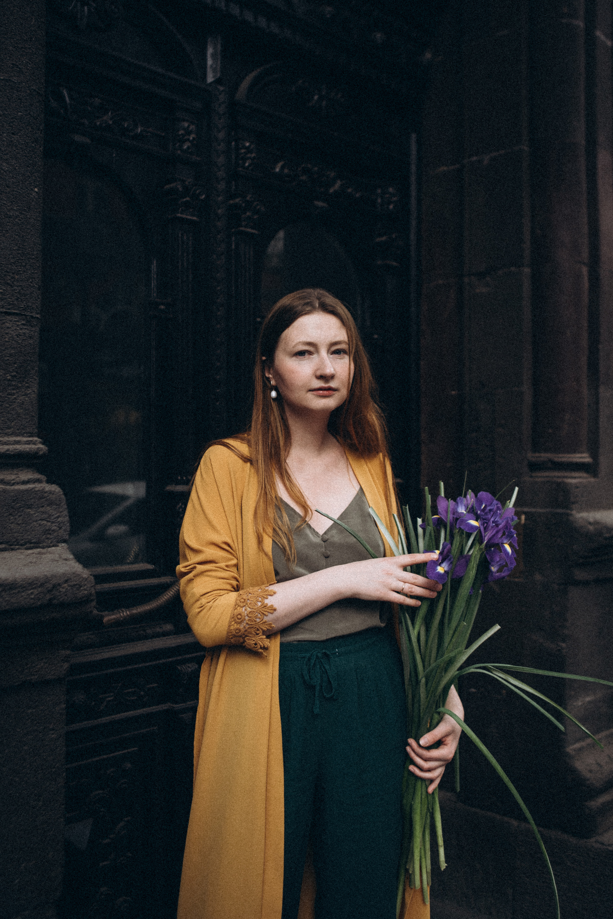 Весенняя прогулка с ирисами. Даша Яковенко Фотограф Спб