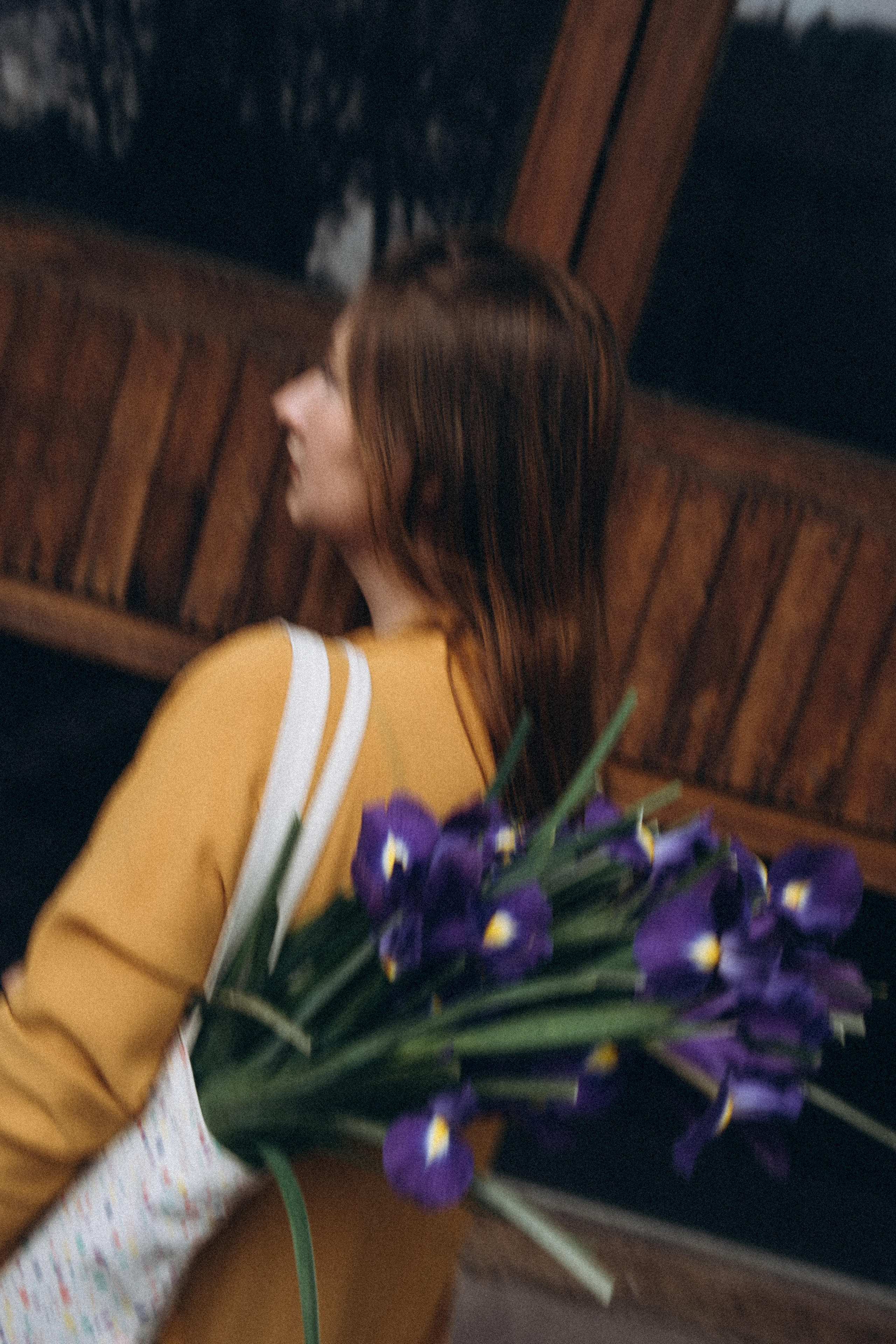 Весенняя прогулка с ирисами. Даша Яковенко Фотограф Спб