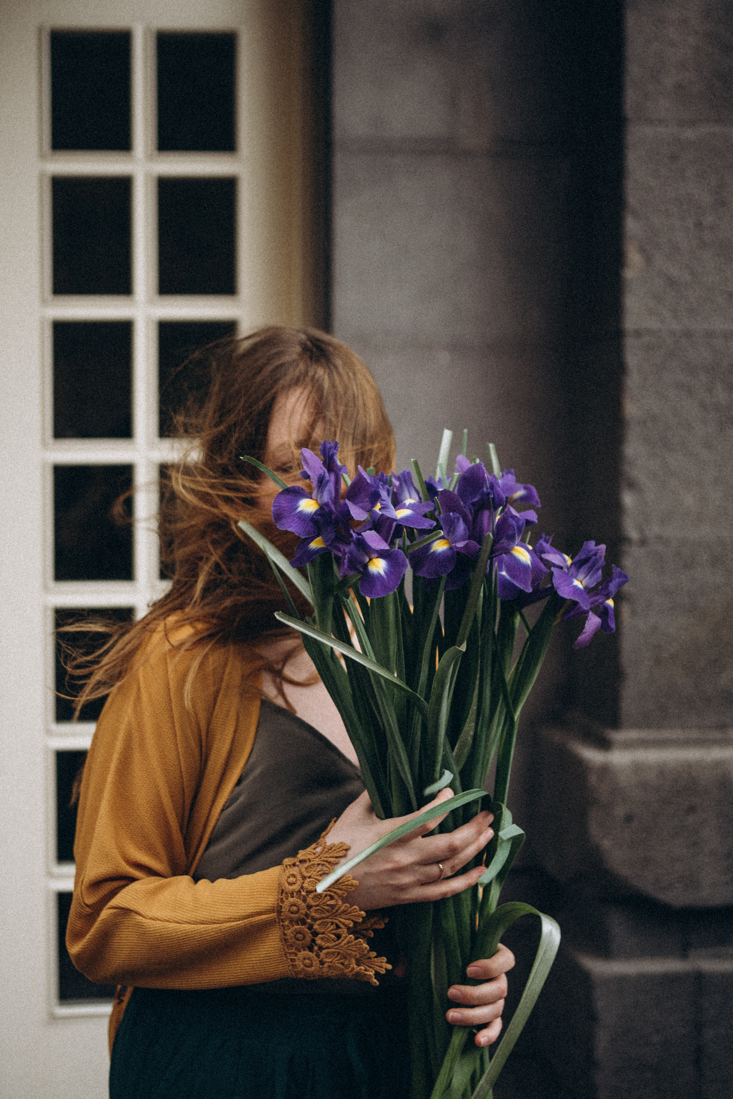 Весенняя прогулка с ирисами. Даша Яковенко Фотограф Спб