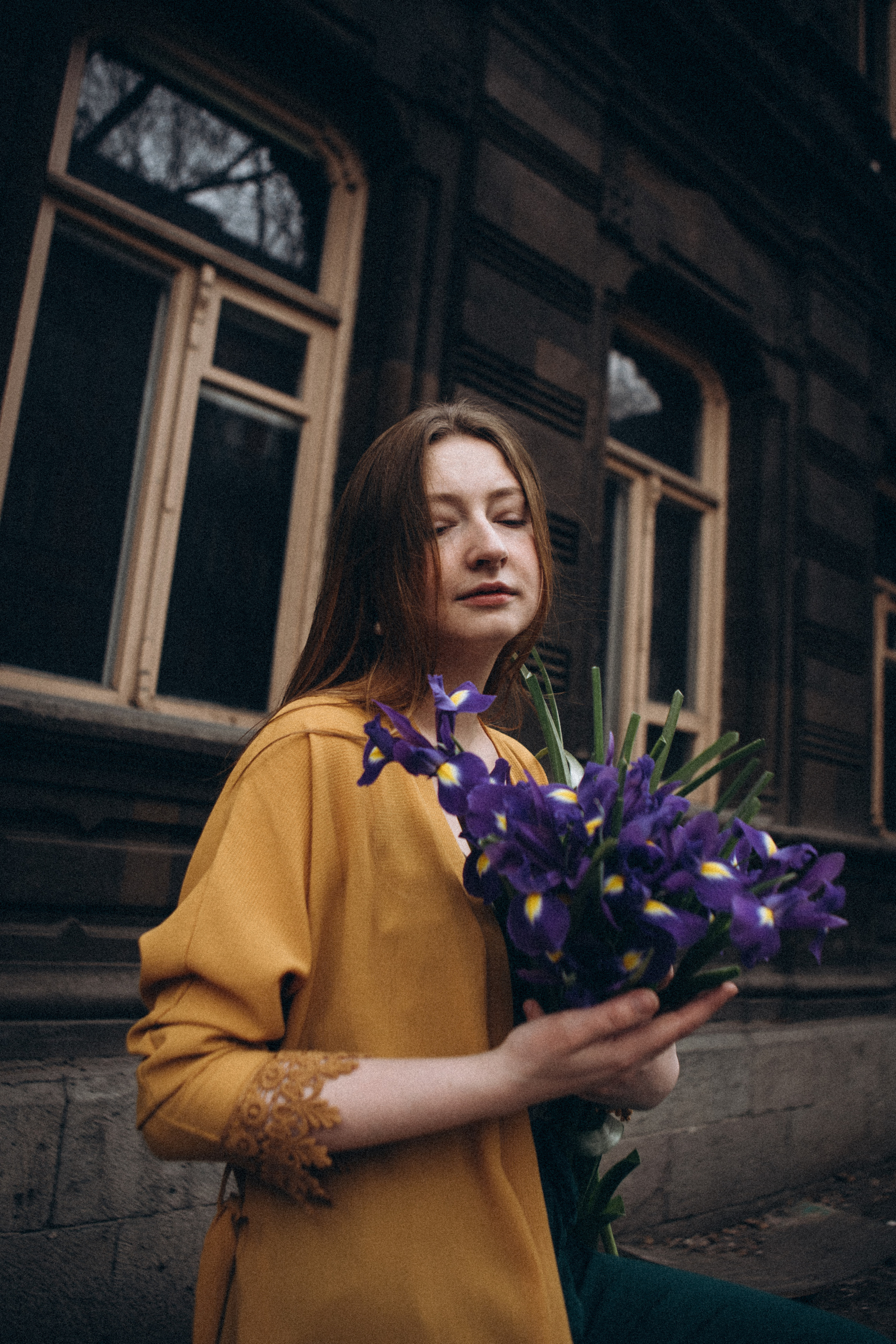 Весенняя прогулка с ирисами. Даша Яковенко Фотограф Спб