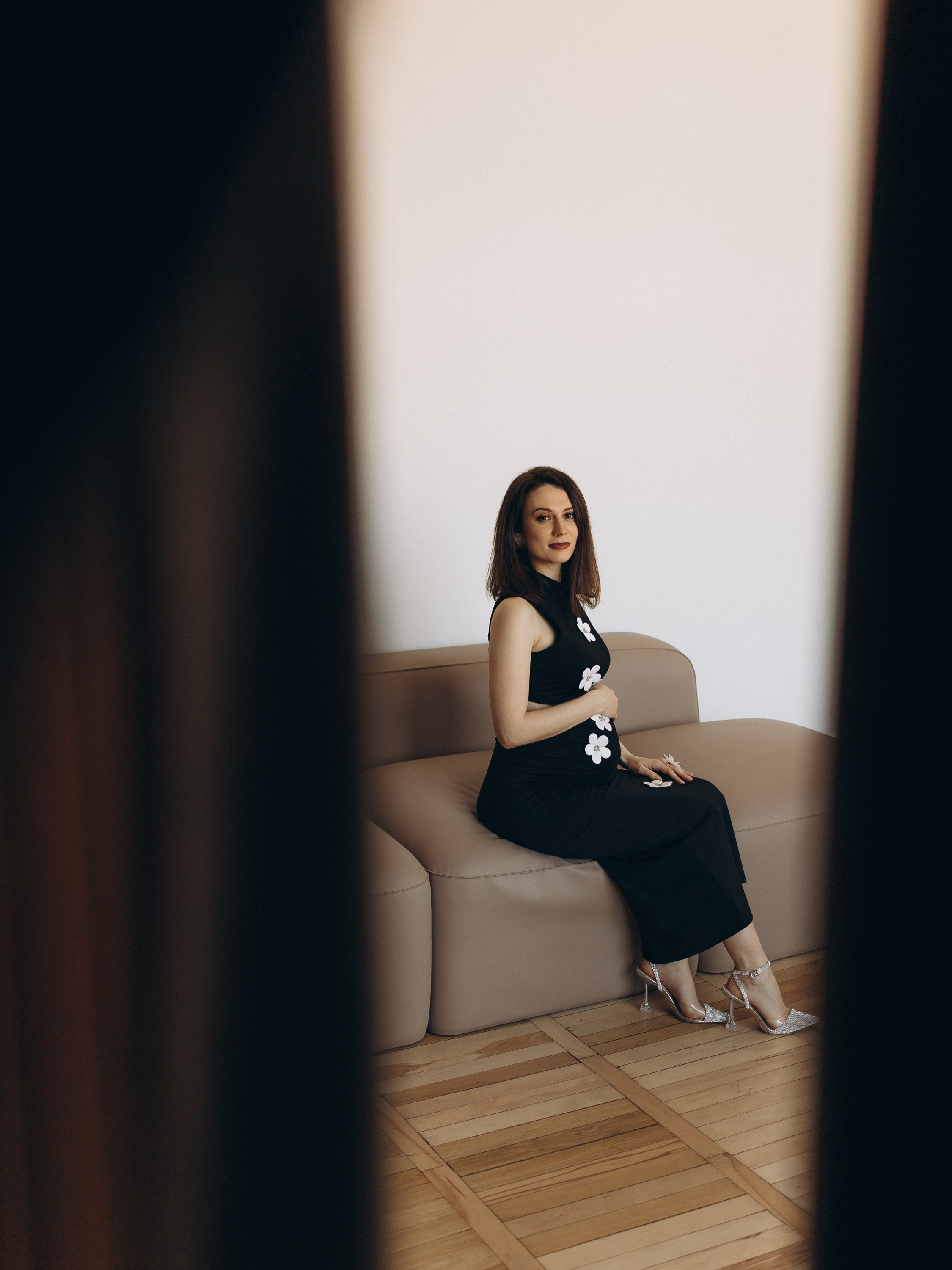 Рома и Лиза — зал Паркет. Семейный фотограф в Краснодаре Храмова Анна