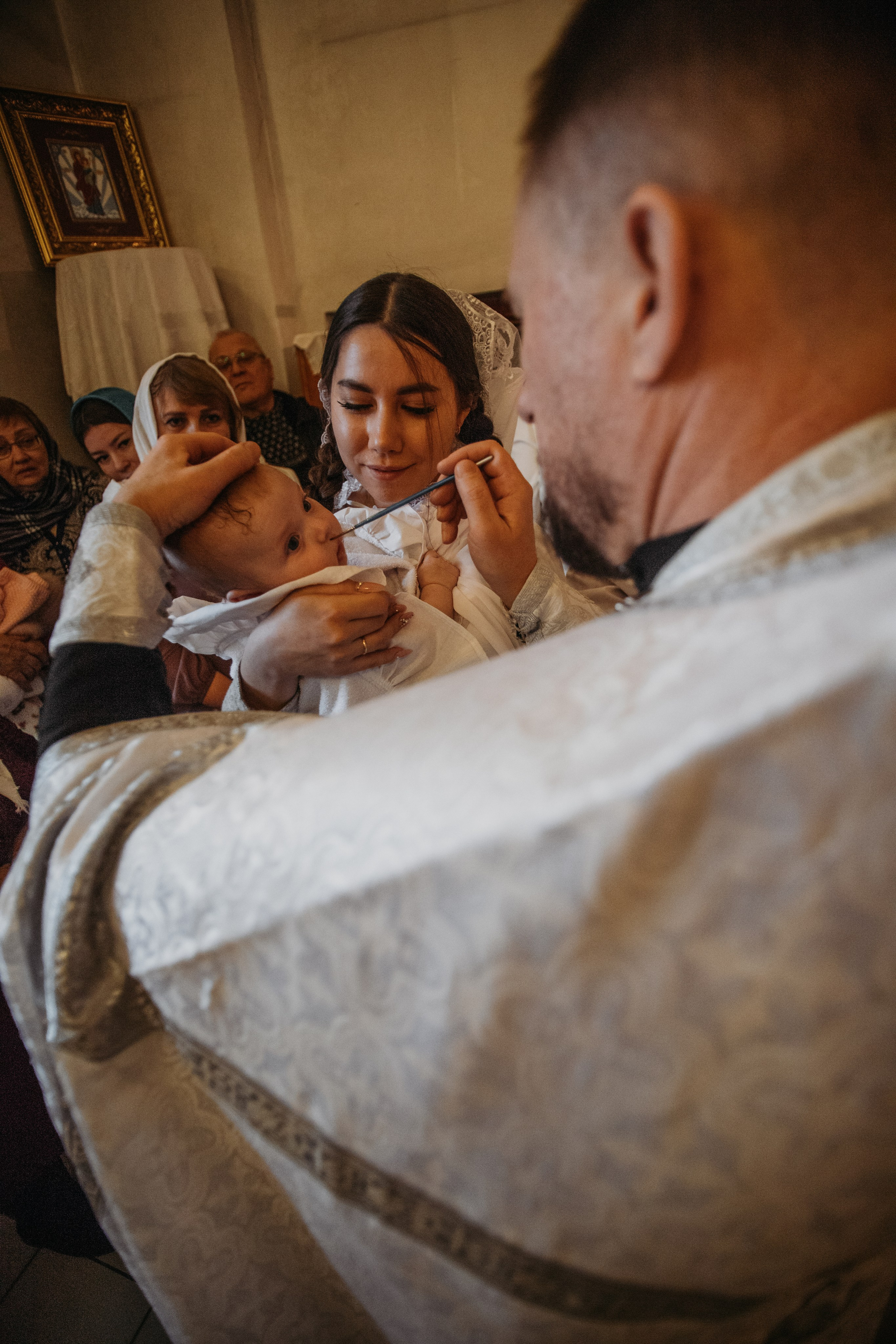 Крещение Аглаи. Венера Гайн. Репортажный фотограф  Тюмень. Обучение фотографии с 0