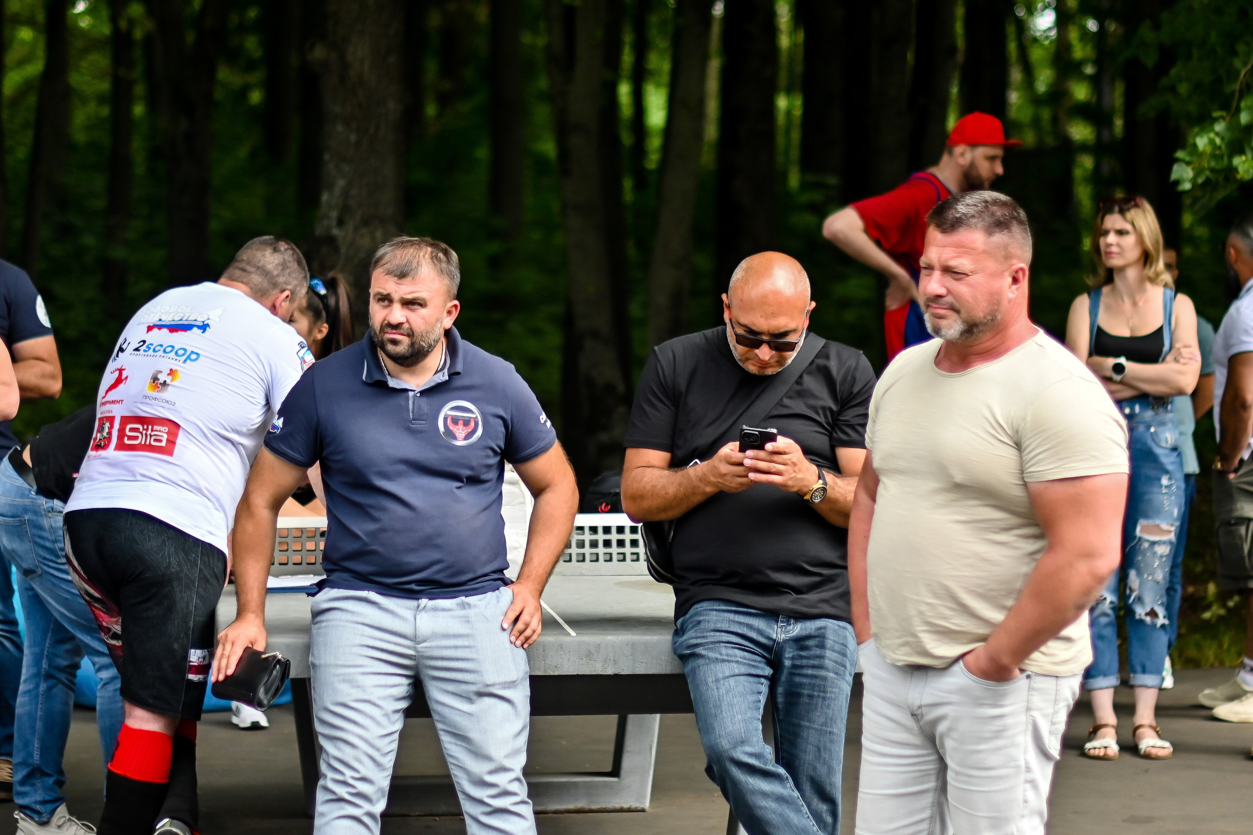 СТРОНГ. Фотограф для бизнесконтента, репортажей и семейного альбома в Москве
