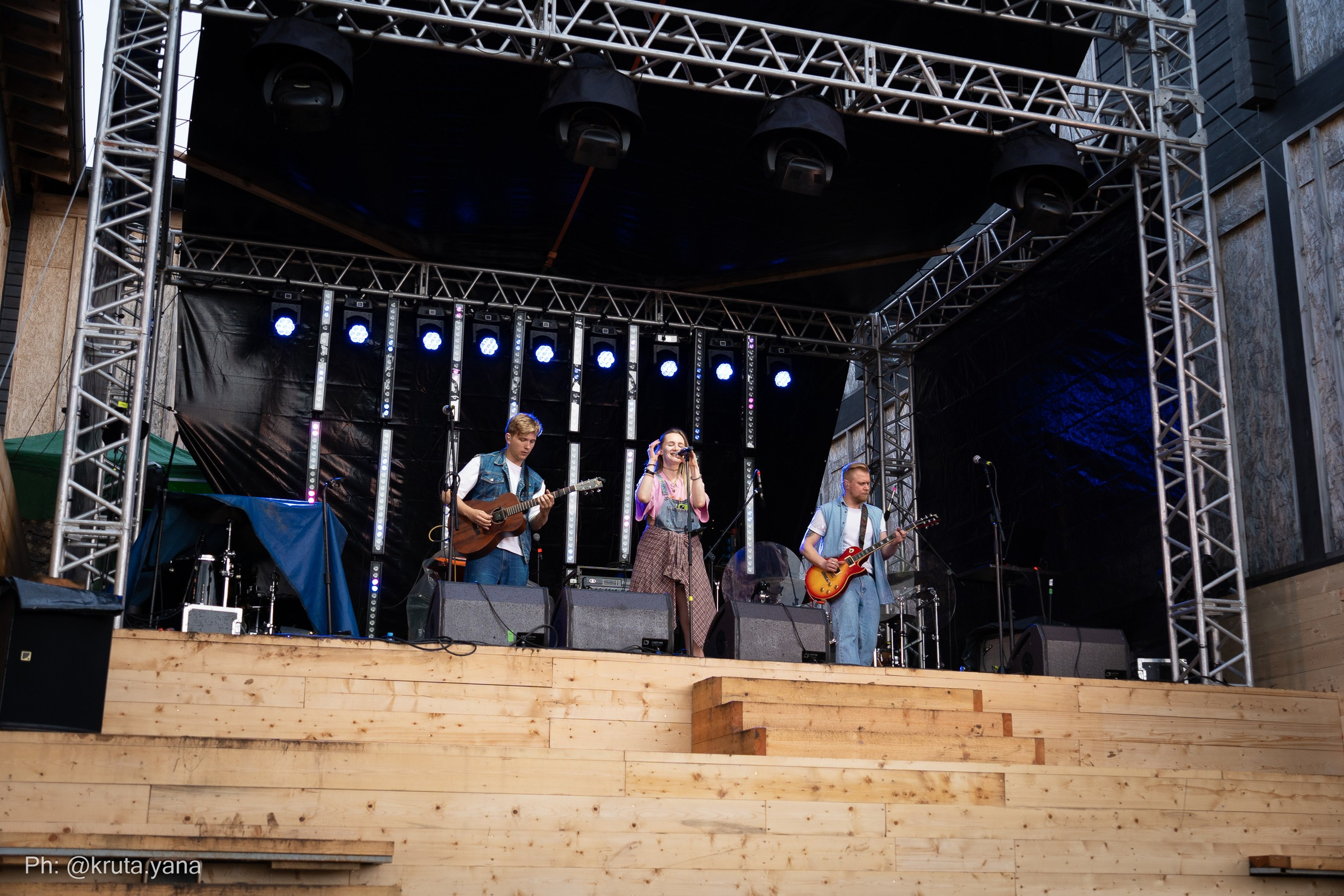 ПОСРЕДИ НИГДЕ. Фотограф в Екатеринбурге Яна Круташова