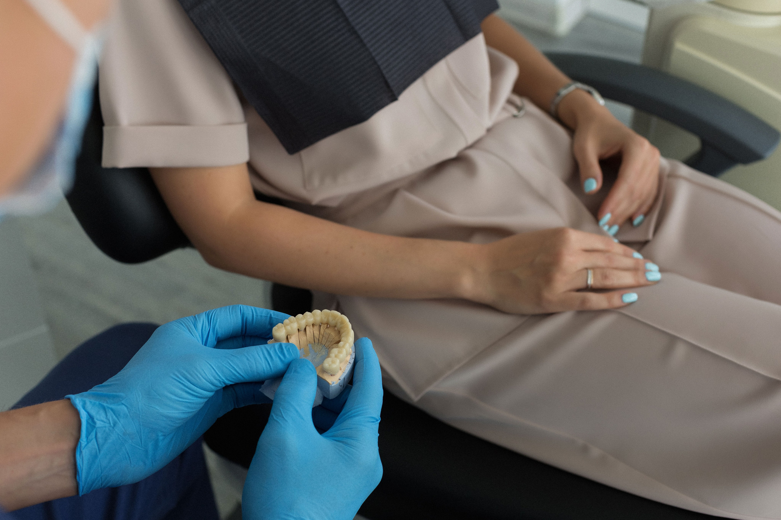 UniverDent: Освещение красоты вашей улыбки фотографом из Таганрога. Свадебный и семейный фотограф в Таганроге Бакарюк Антон